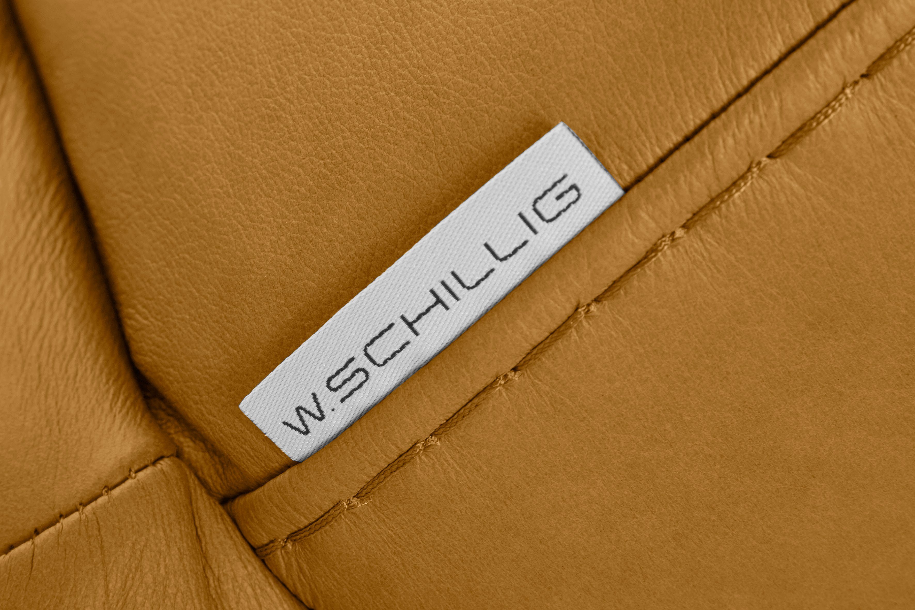 Metallfüßen W.SCHILLIG montanaa, in 2,5-Sitzer mit Schwarz cm 232 pulverbeschichtet, Breite
