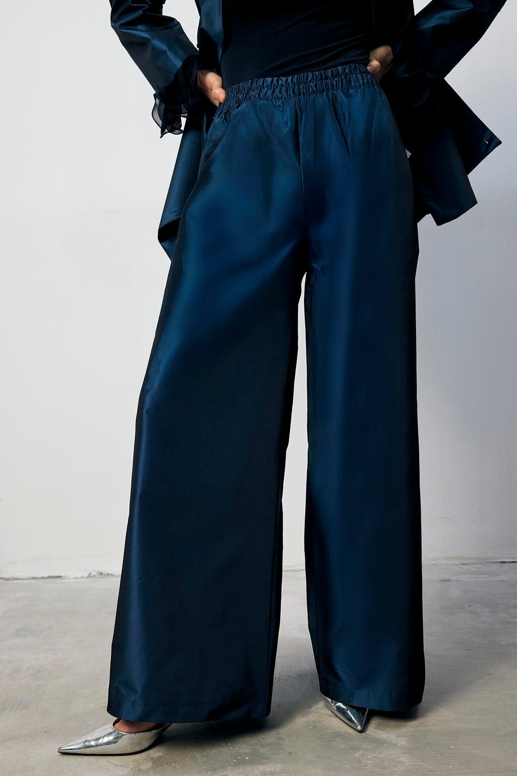 touche prive Fleeceweste ASYMMETRISCHES JACKEN- UND HOSENSET MIT KNOPFDETAILS
