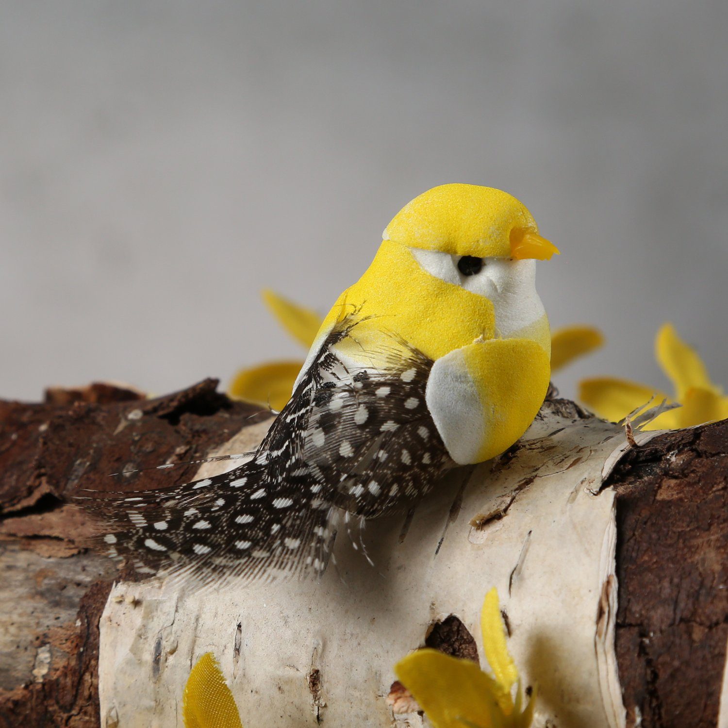 MARELIDA Tierfigur (2 Deko 2St. Vögel Osterdeko mit gelb Federn Frühling Mini St) Klammer 2,5cm