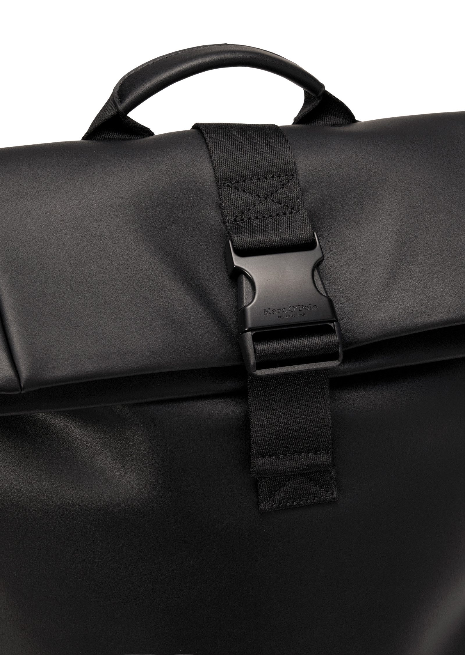 Marc O'Polo Reisetasche aus einer Lederalternative aus recyceltem Polyester