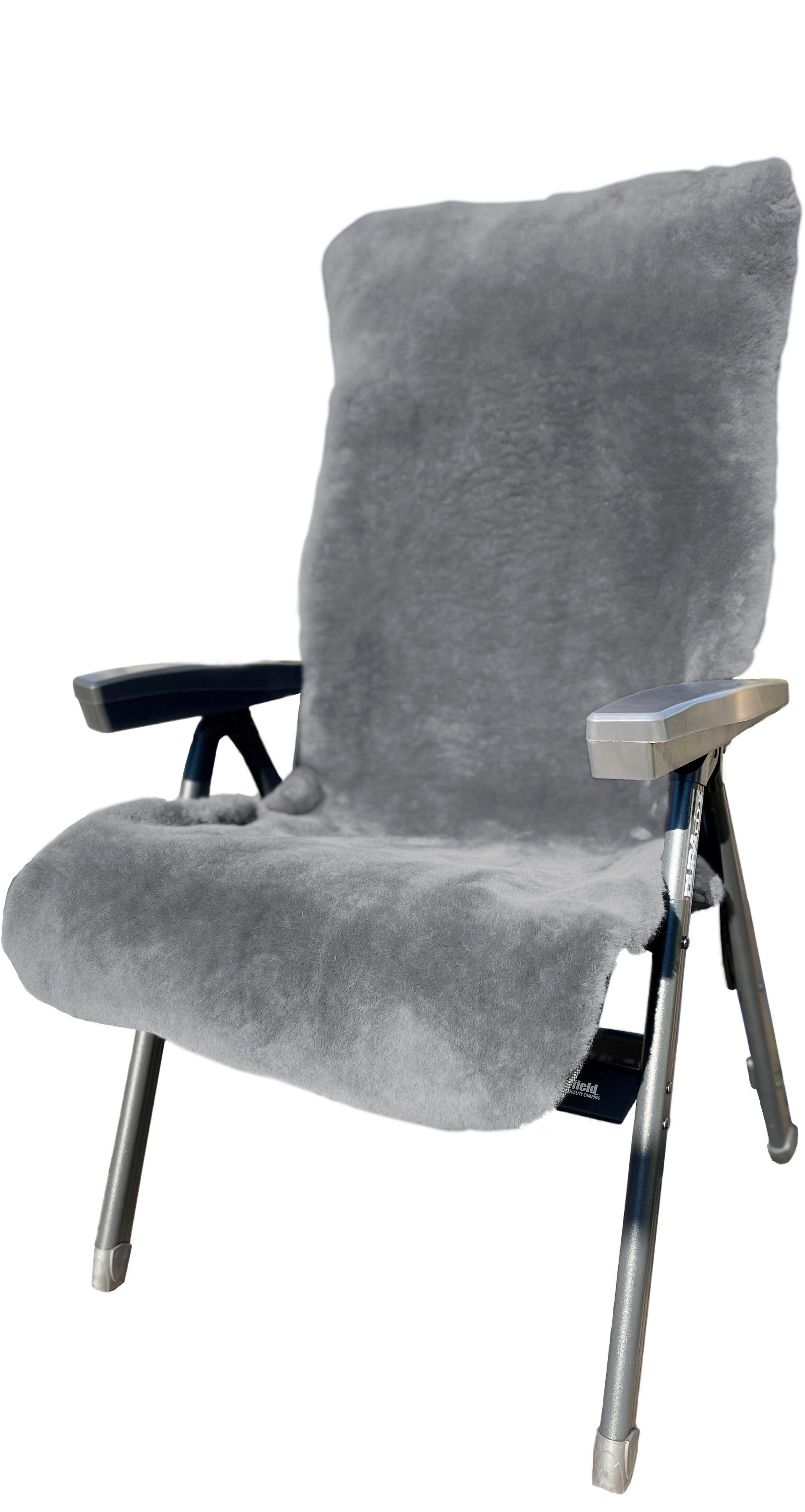 Überwurf Lammfell-Auflage für Garten- und Campingstühle, Sitzauflage, Heitmann Felle, geschorenes Lammfell, warm & kuschelig, perfekt für Garten und Camping