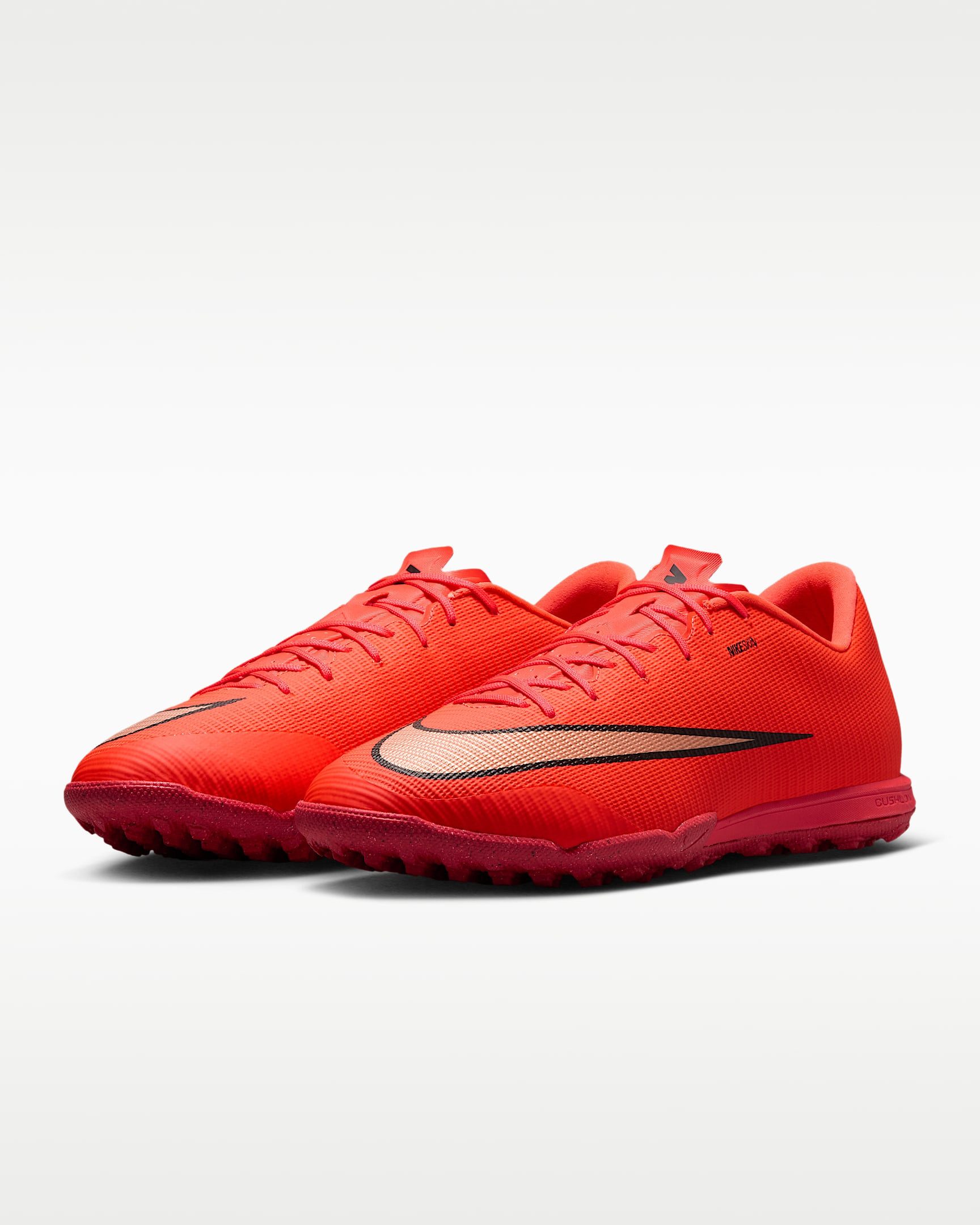 Nike MERCURIAL VAPOR 17 ACADEMY TF Fußballschuh geignet für harte Böden wie kurze Kunstrasen, Asphalt und Asche