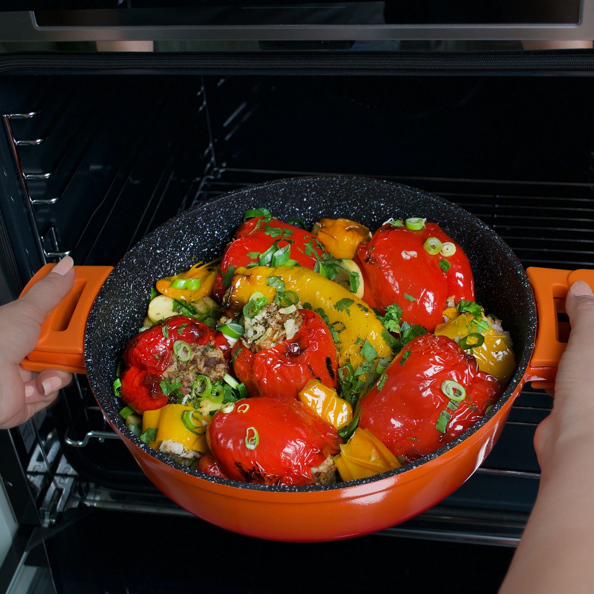 STONELINE Bräter, Aluminiumguss (2-tlg), mit Luftzirkulierung + Aromaregen, für Induktion, Designed in Germany