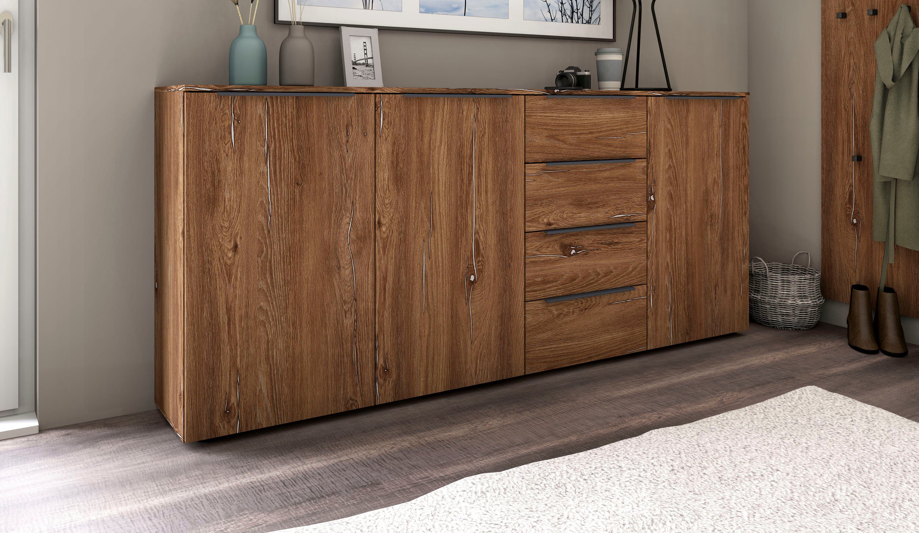 Highboard Tom