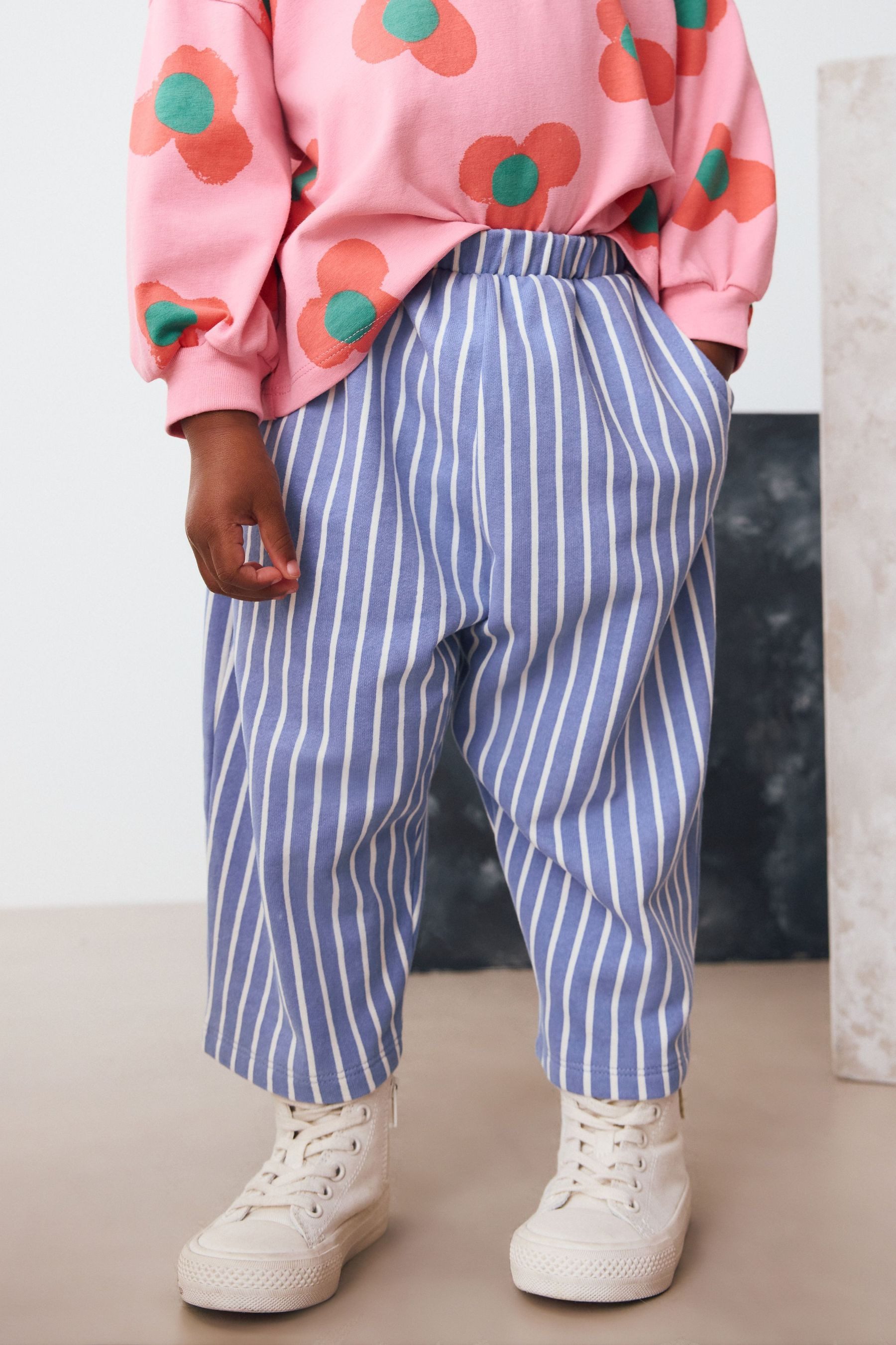 Next Dehnbund-Hose Hose im Barrel-Schnitt, 3er-Pack günstig online kaufen