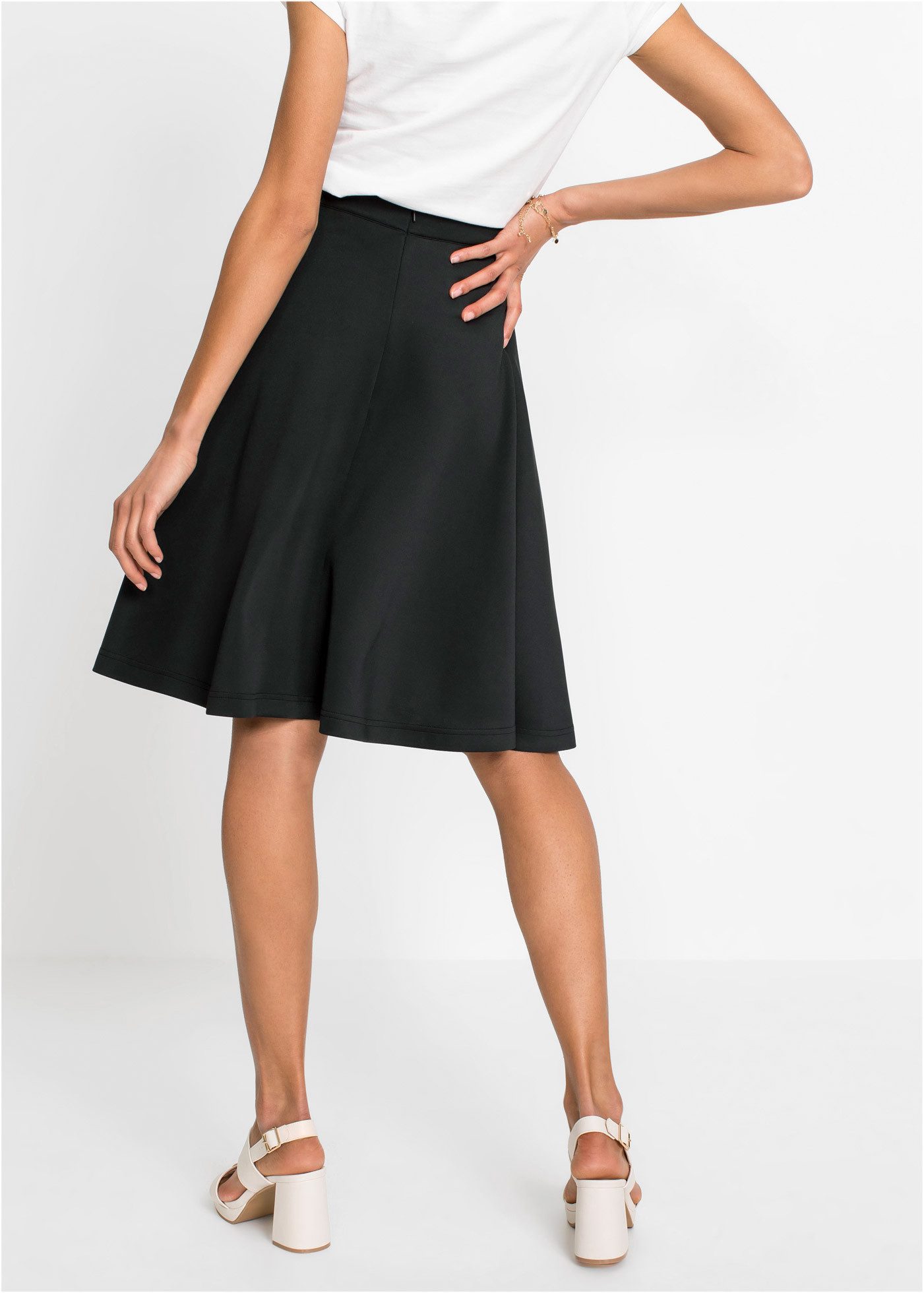 bonprix Sommerrock (1-tlg) aus Polyester und Elasthan, ausgestellte Passform, eleganter Stil