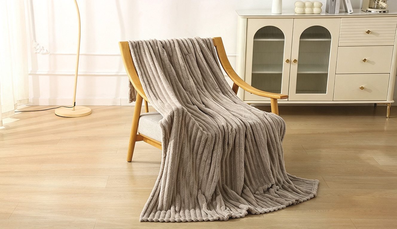 Wohndecke Millara, OTTO home, Kuscheldecke in Cord-Optik, 150x200 cm, Wohndecke, Sofadecke