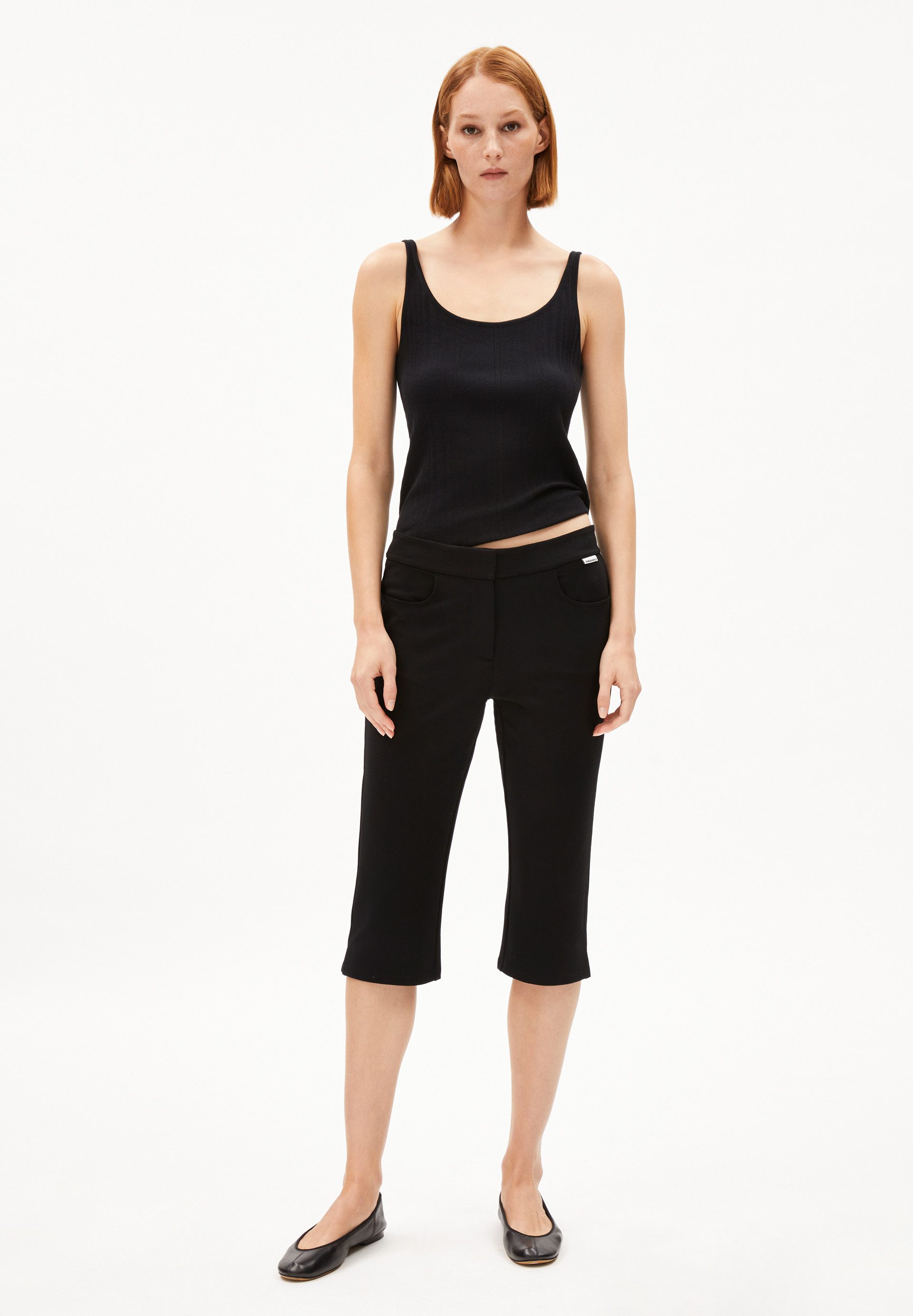 Armedangels Shorts MOONBAA Capri aus LENZING™ ECOVERO™ Viskose Mix (Slim Fi günstig online kaufen