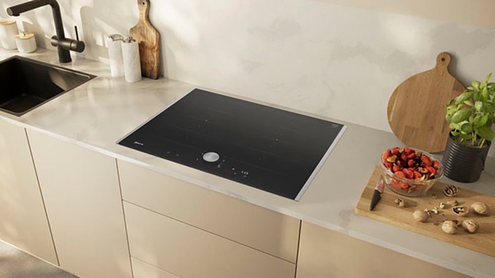 NEFF Flex-Induktions-Kochfeld N 90 T67TTX4L0, Präziser Bratsensor & intuitive Twist Pad®-Steuerung – Bild 4 von 5