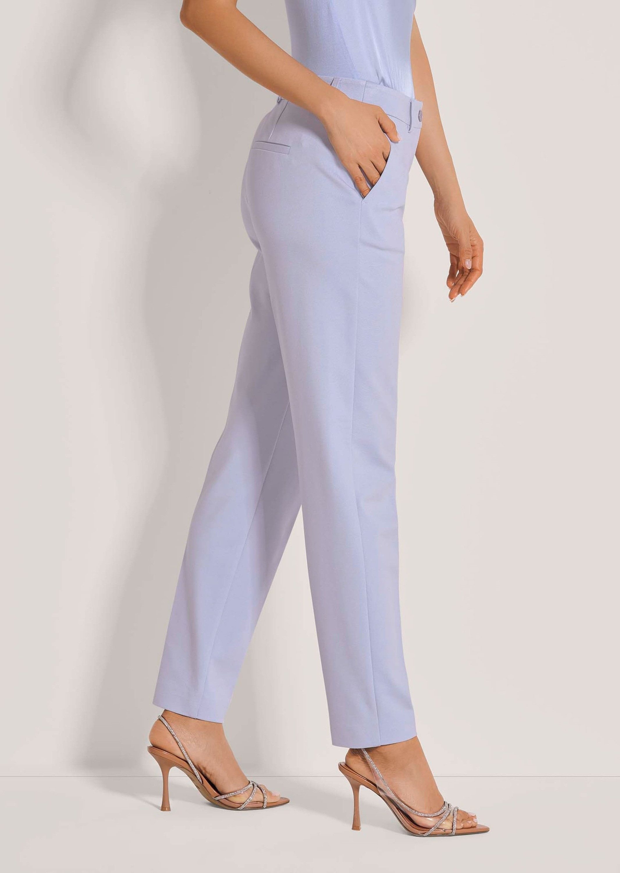 MADELEINE Bügelfaltenhose Elastische Hose mit Bügelfalten Schlichtes Design in Uni-Optik, Verschluss mit Knopf