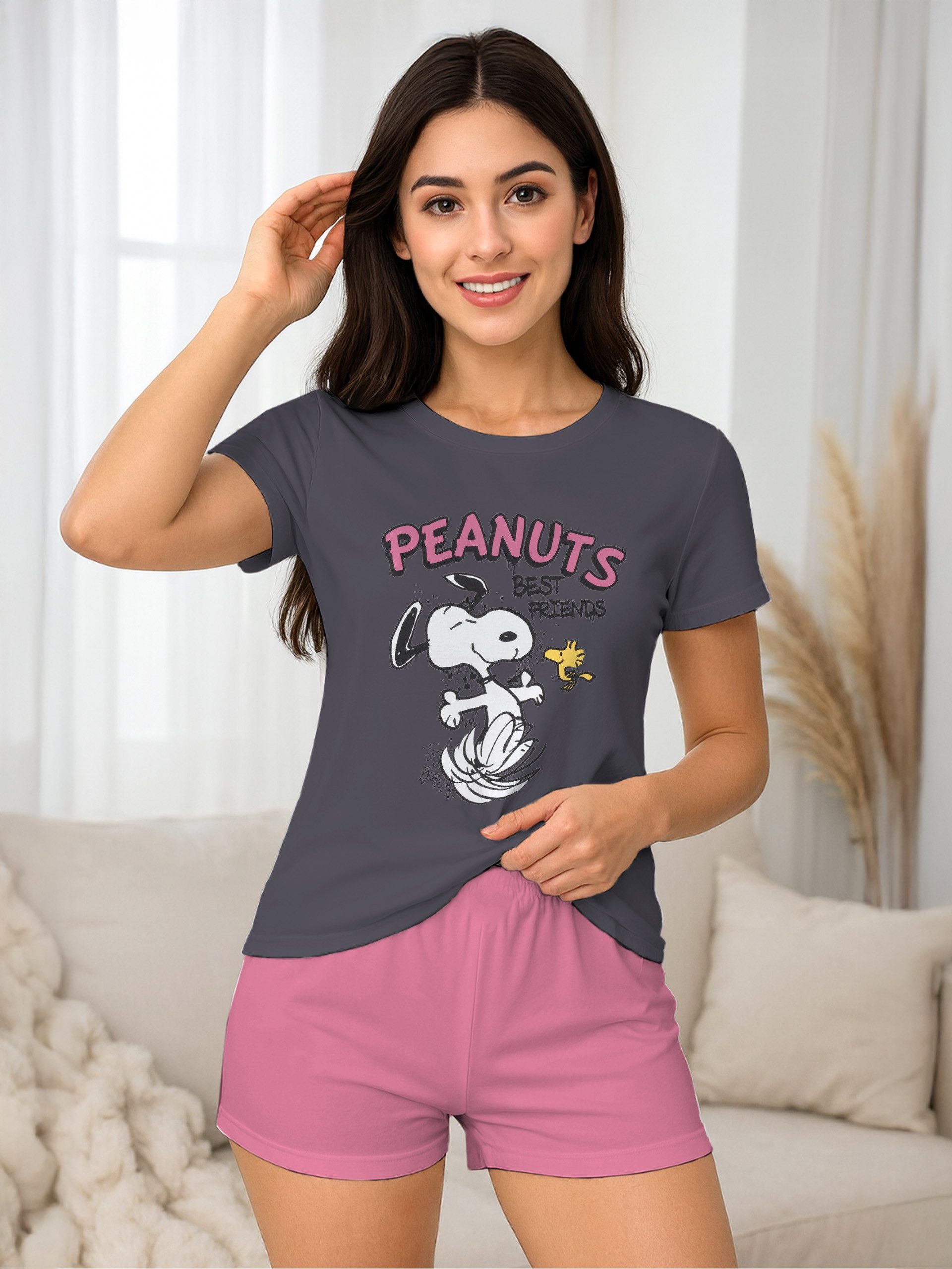 United Labels® Schlafanzug Peanuts Snoopy Woodstock Best Friends Set Kurzarm Oberteil mit Shorts