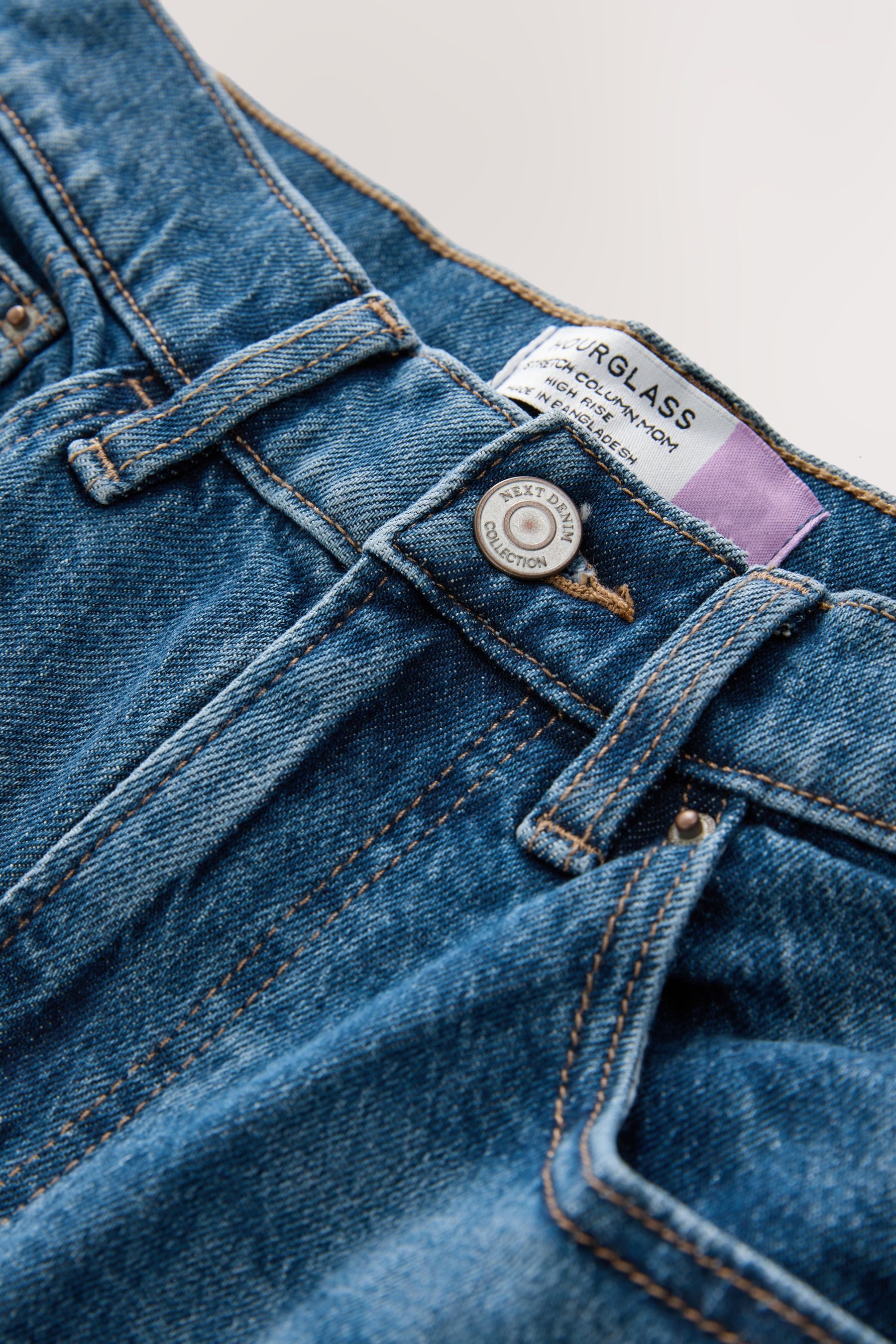 Next Comfort-fit-Jeans Mom-Jeans mit Comfort-Stretch, Kurzgröße (1-tlg)