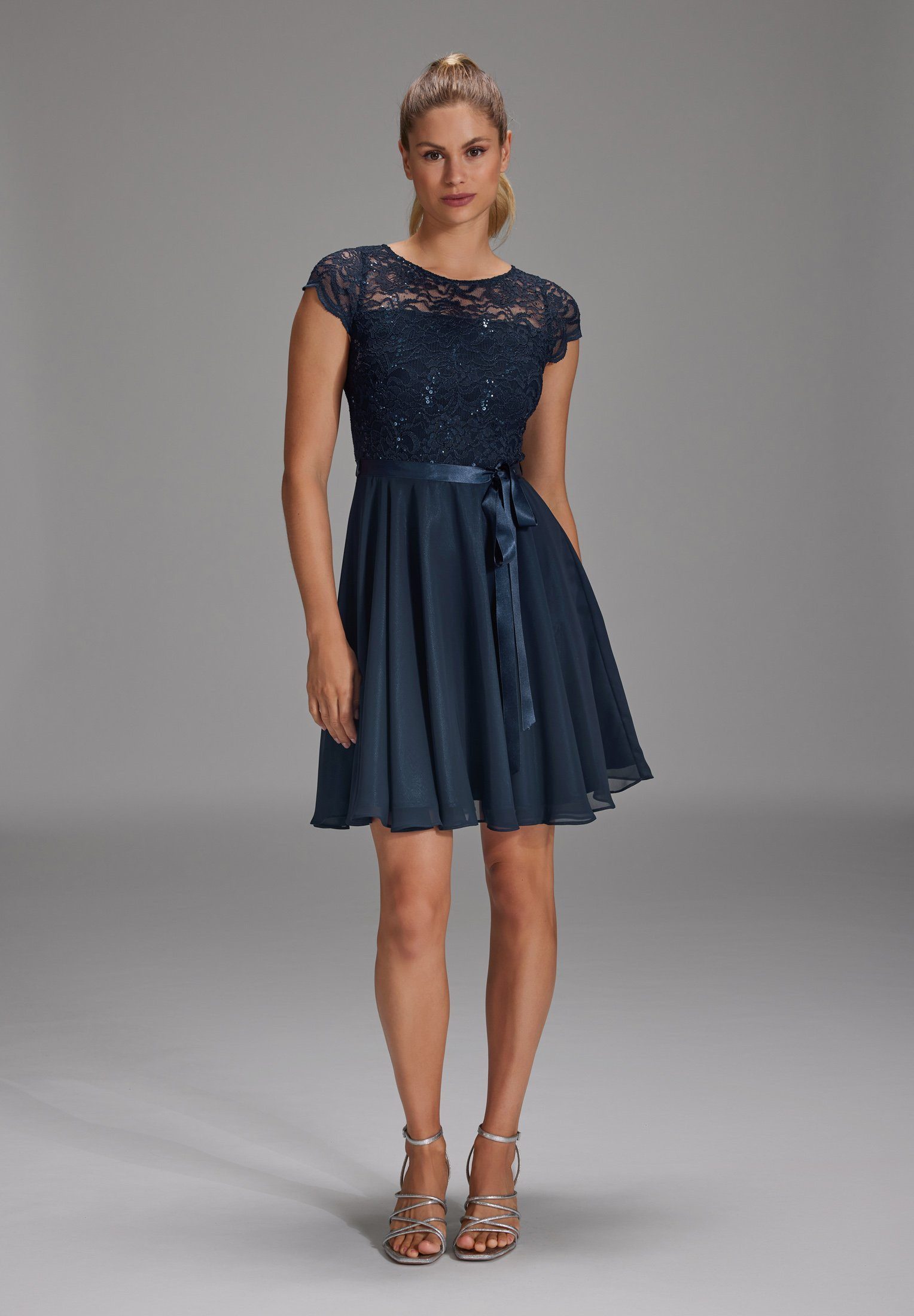 SWING Trägerkleid günstig online kaufen