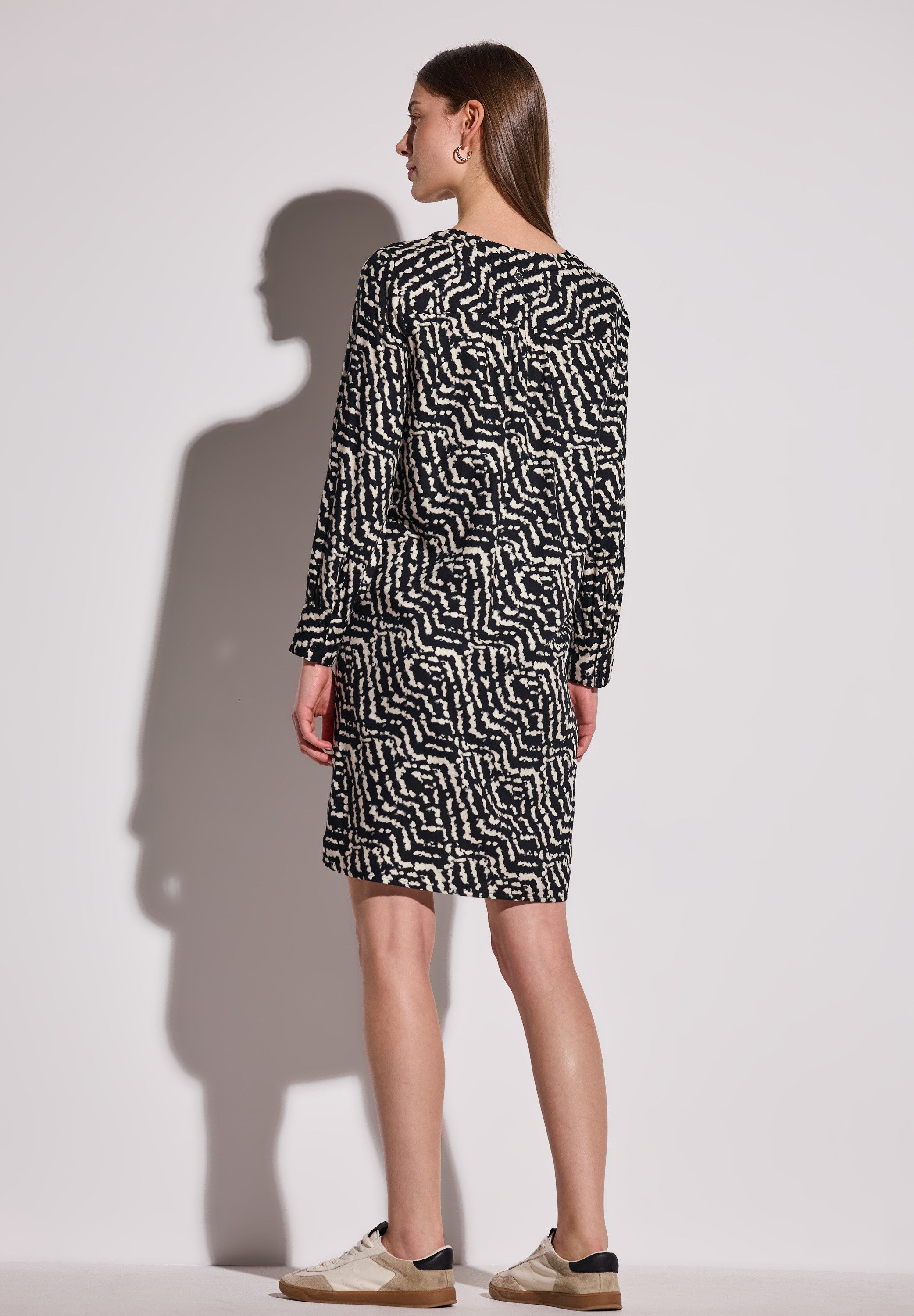 STREET ONE Midikleid mit seitlichen Einschubtaschen günstig online kaufen