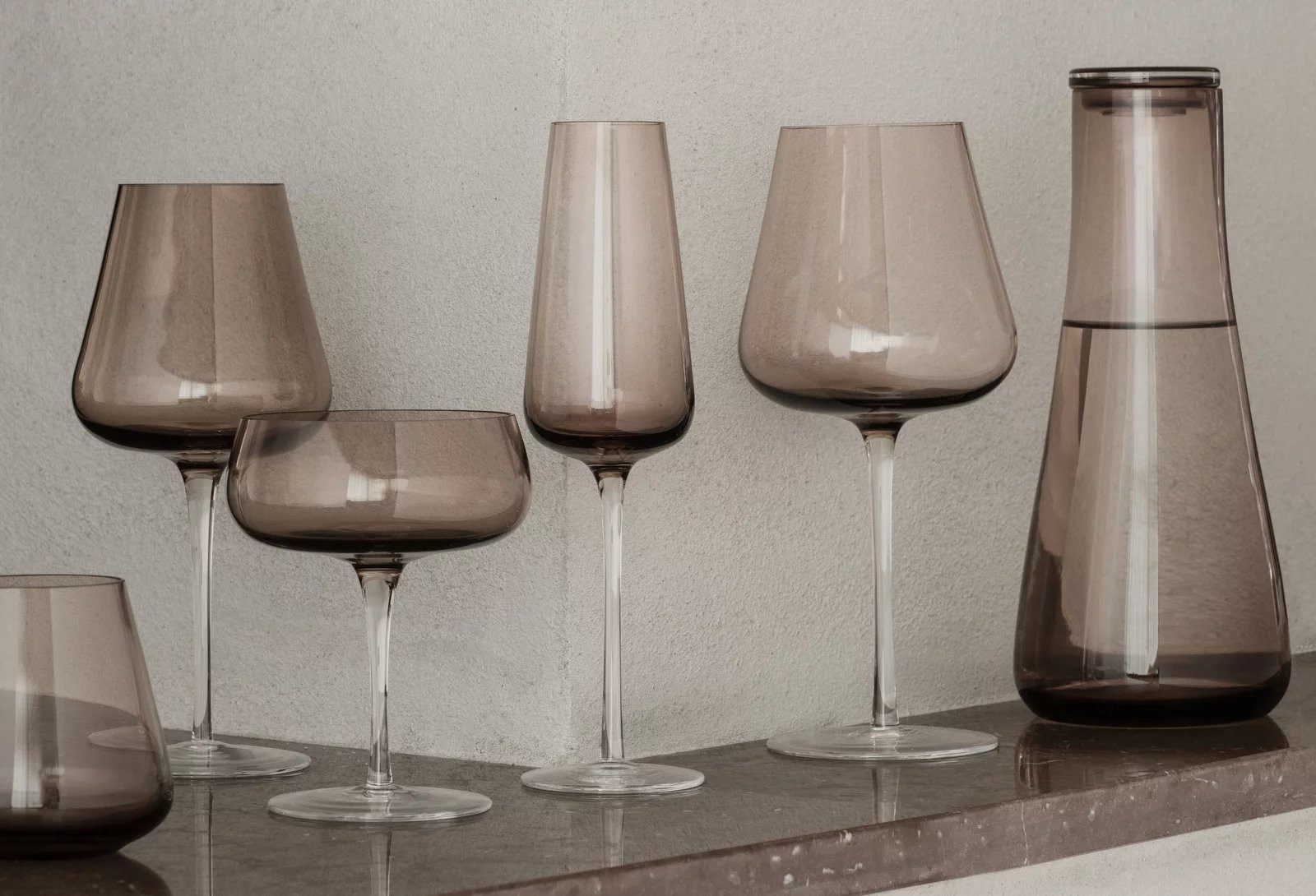 blomus Weinglas -BELO- Designer-Weingläser im 2er-Set aus mundgeblasenem Glas, Glas, Weißweinglas, 400 ml, mundgeblasen, Spülmaschinengeeignet – Bild 2 von 5