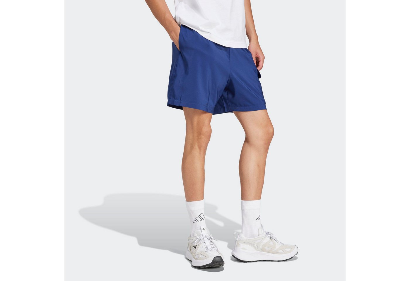 adidas Sportswear Shorts ESSENTIALS SMALL LOGO CARGO CHELSEA