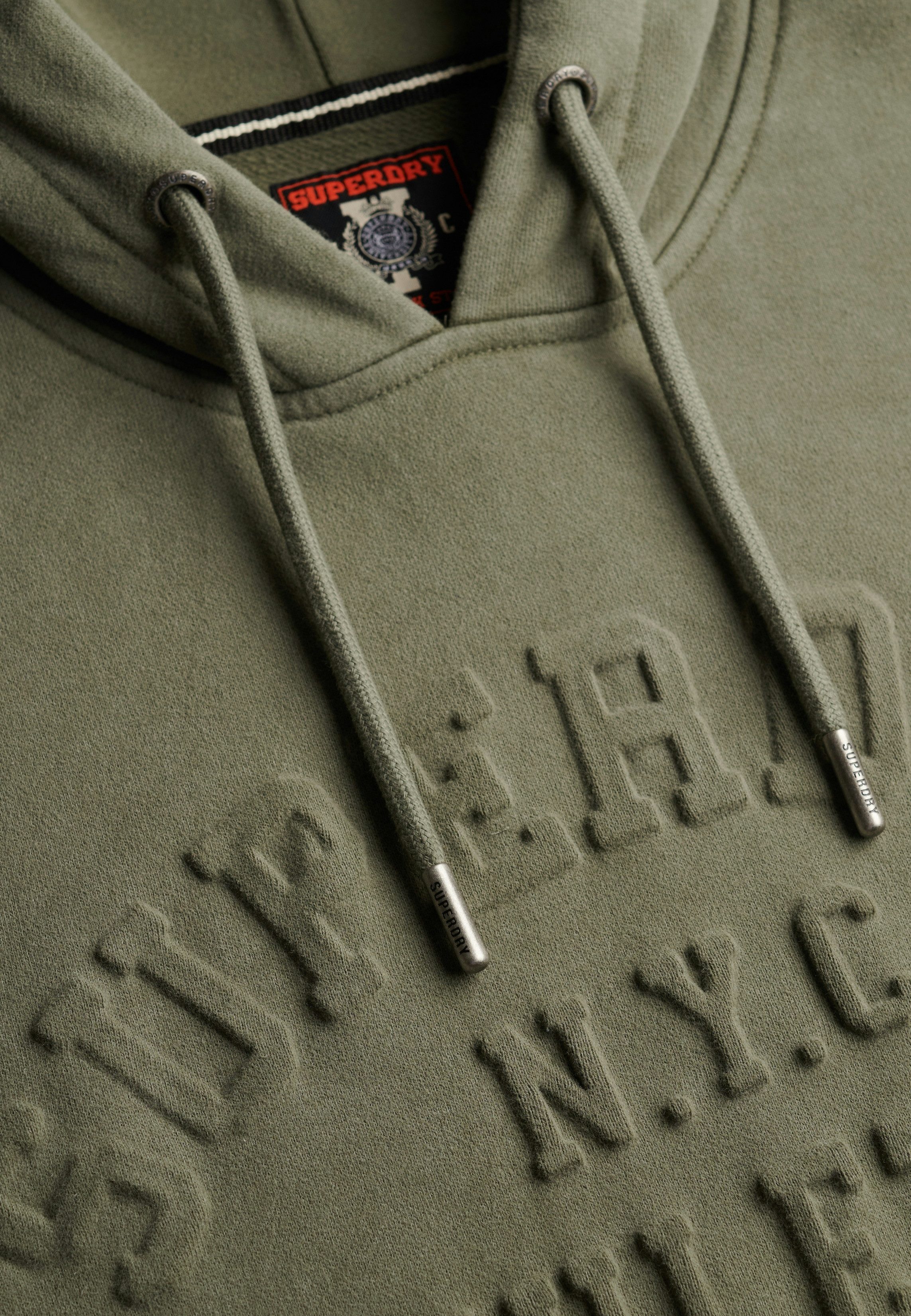Superdry Kapuzensweatshirt ATHLETIC EMBOSS RELAXED HOOD aus Baumwolle und angerauter Sweatware, Relaxed Fit