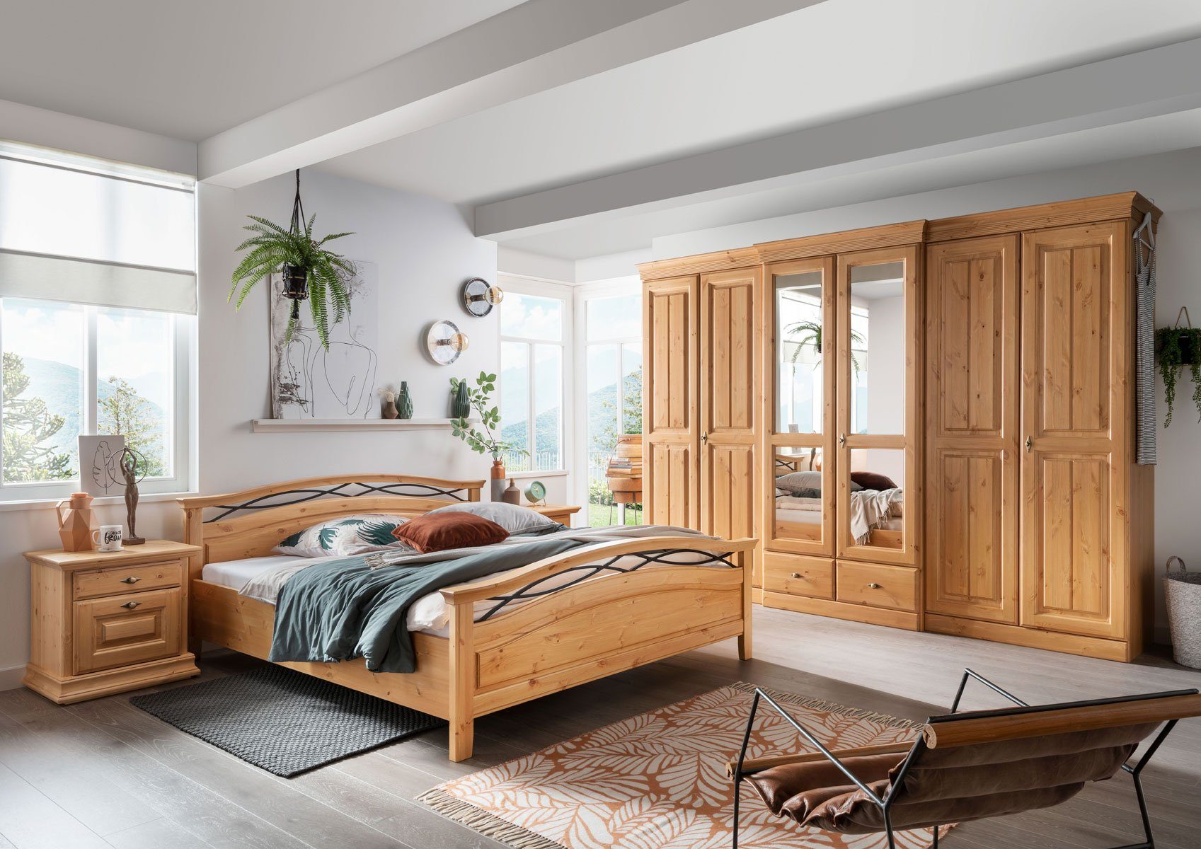 Casamia Komplettschlafzimmer »Schlafzimmer Catania Kleiderschrank 6-türig  Bett 180 x 200 cm u. 2 Nachttische Holz massiv natur«