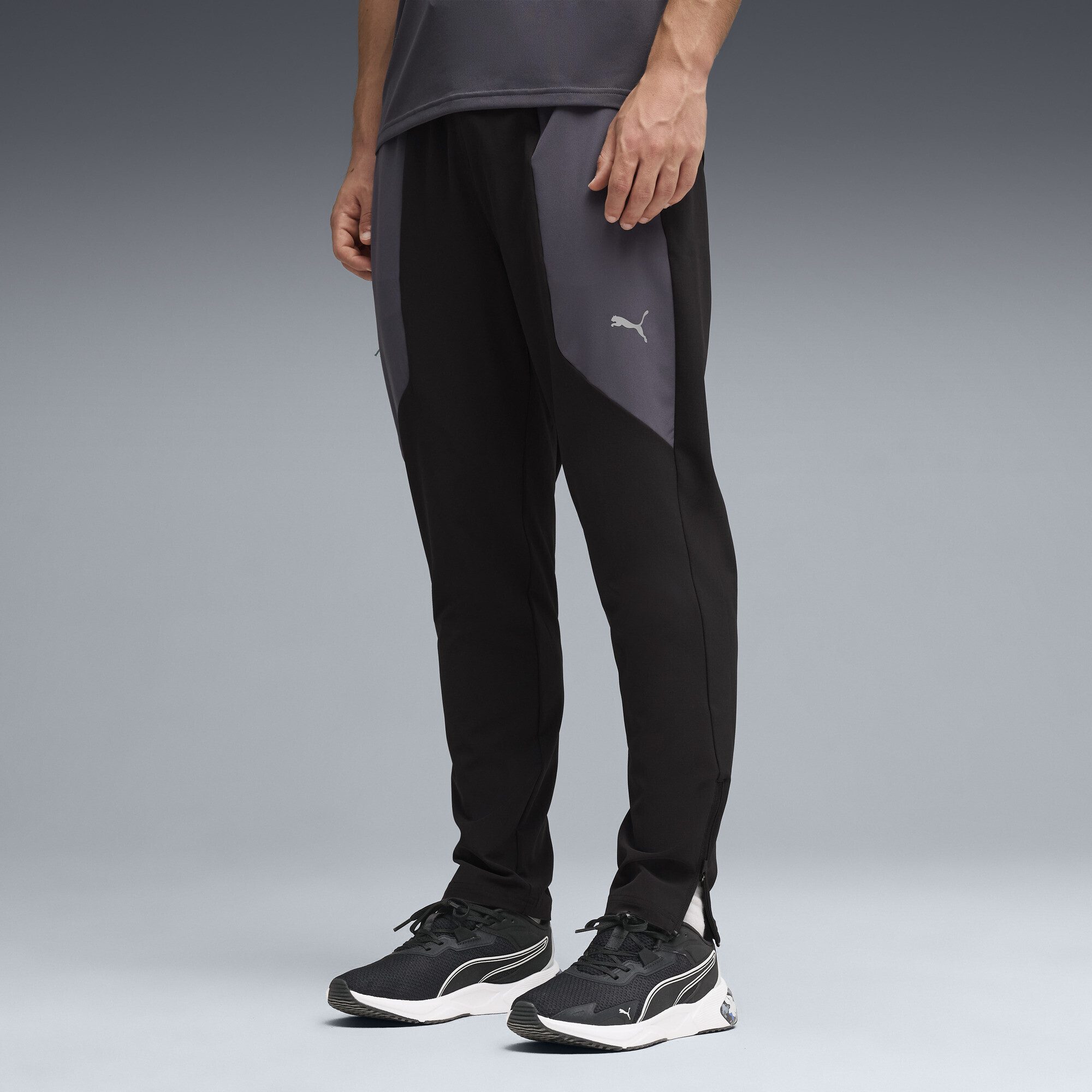 PUMA Trainingshose FLEX STRETCH Gewebte Trainingshose Herren