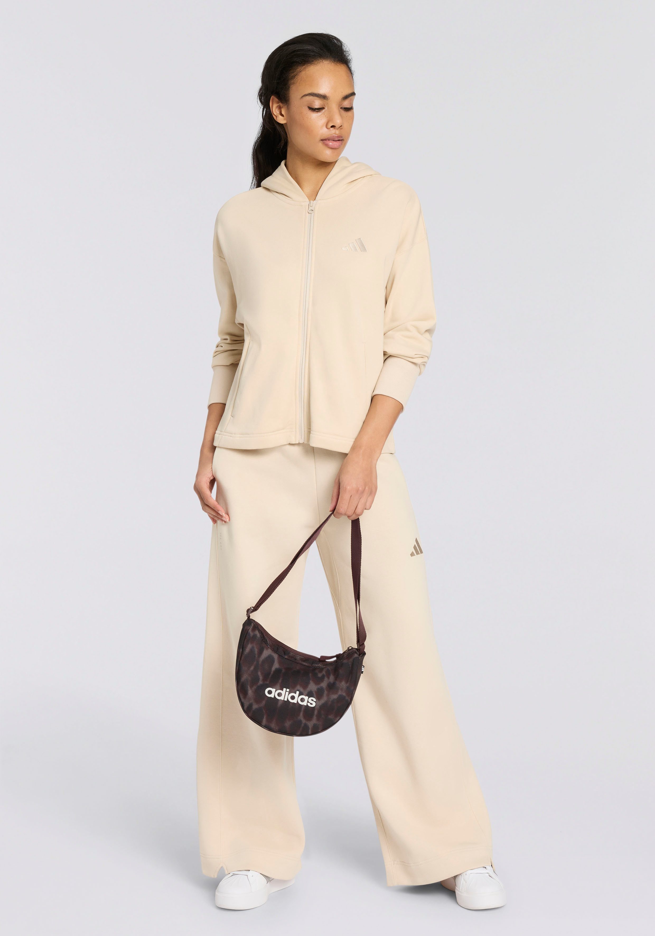 adidas Performance Sporttasche W L ESS POUCH günstig online kaufen