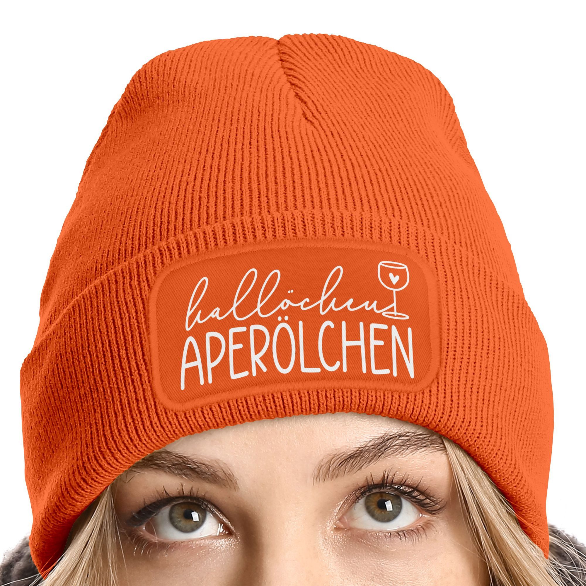 MoonWorks Strickmütze Damen Beanie mit Patch günstig online kaufen