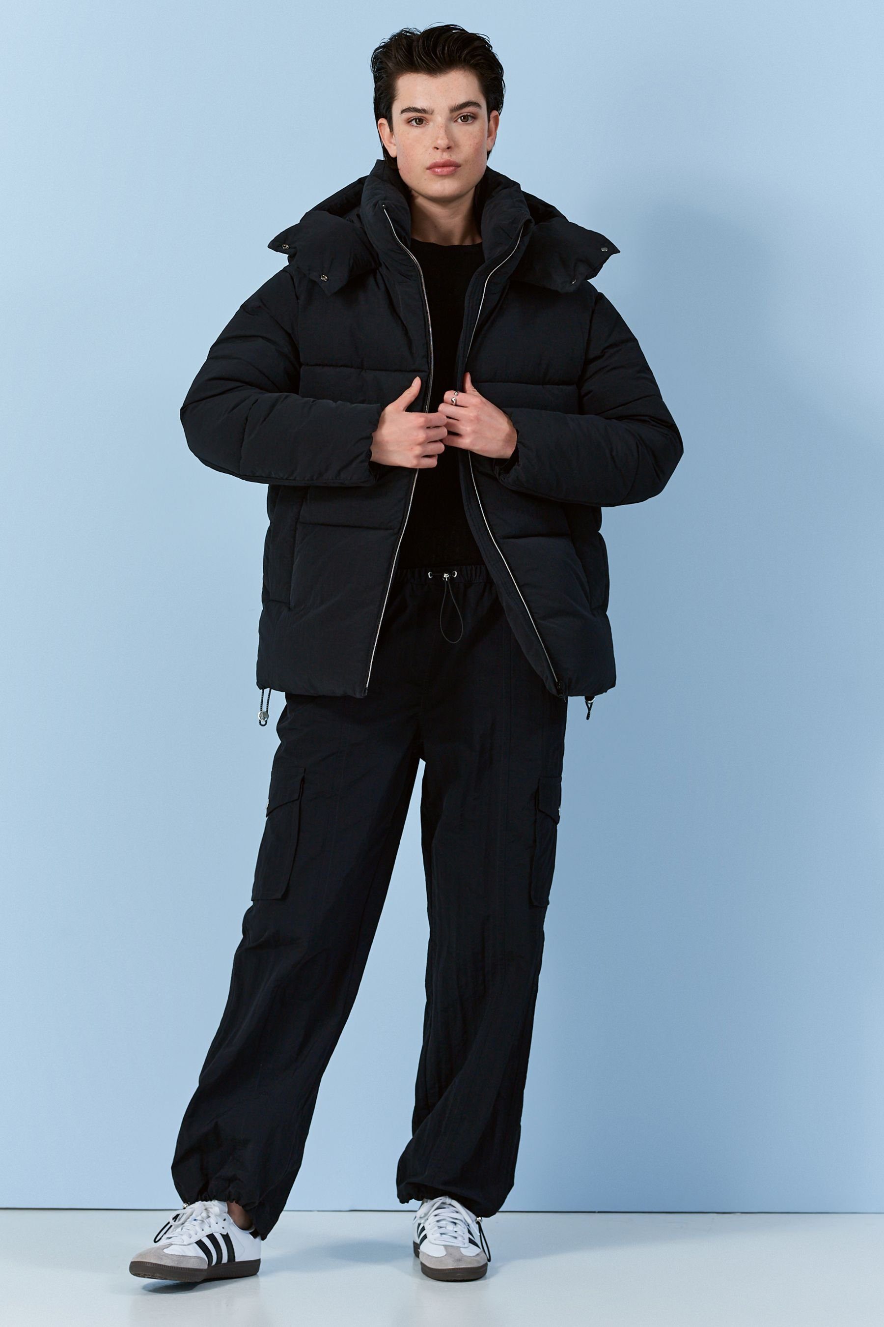 Next Steppjacke Steppmantel mit Kapuze (1-St)