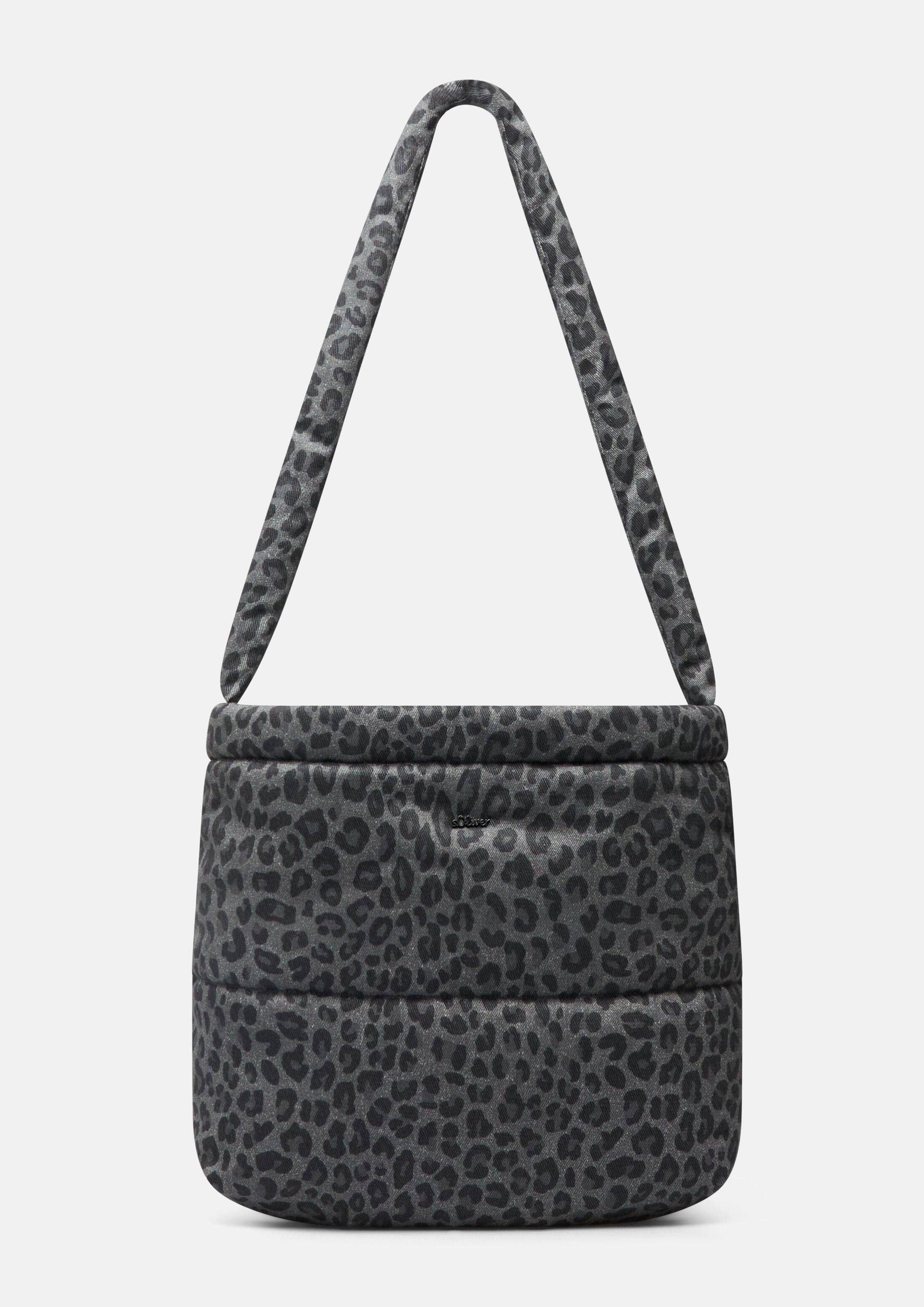 s.Oliver Schultertasche Tasche, Tasche mit Animal-Muster und Magnetverschluss