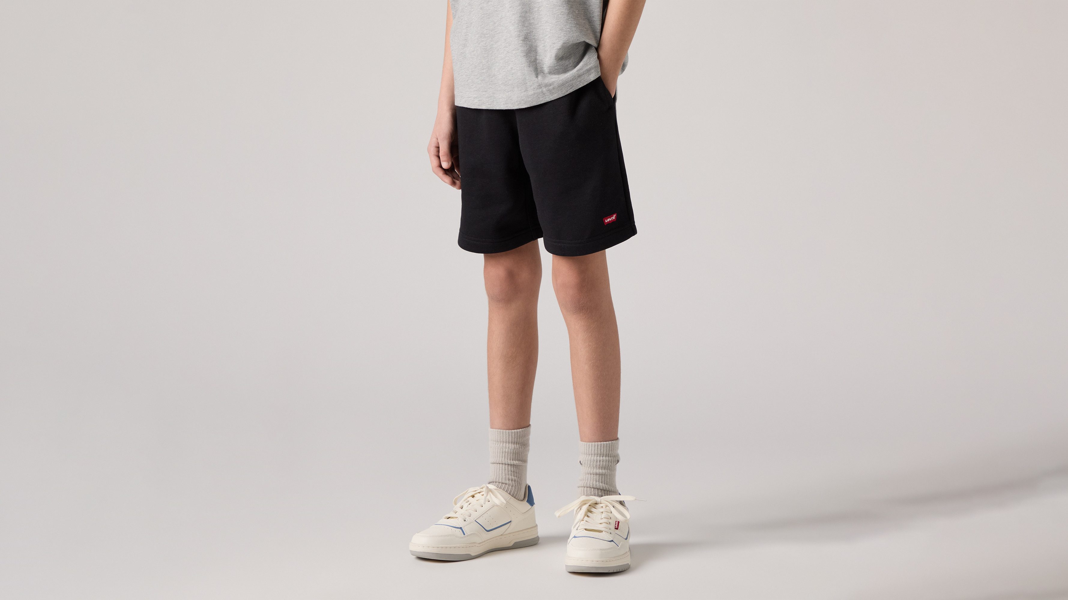 Sweatshorts LVB MINI BATWING SHORTS