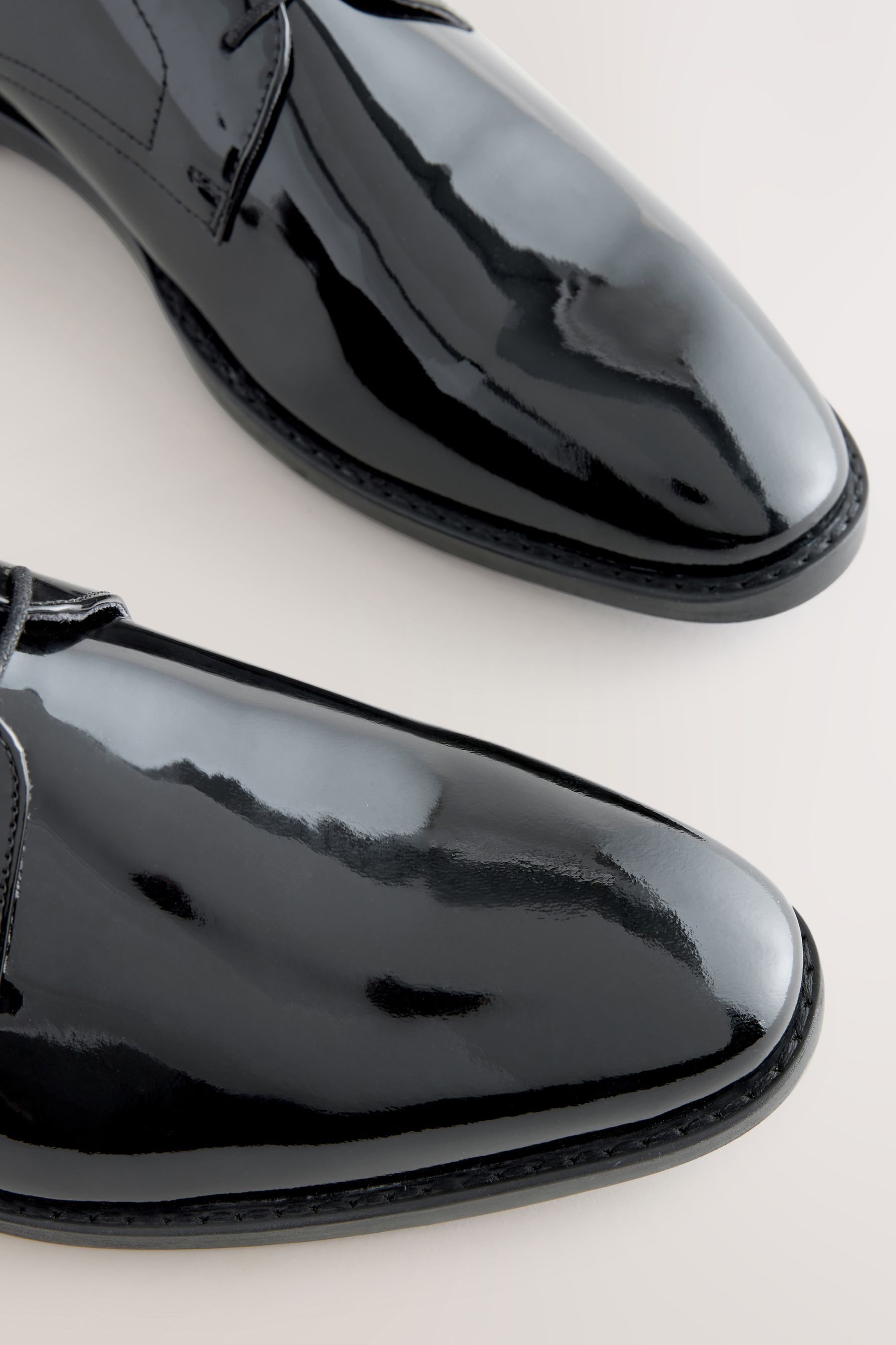 Next Derby-Schuhe aus Lackleder Schnürschuh (1-tlg)