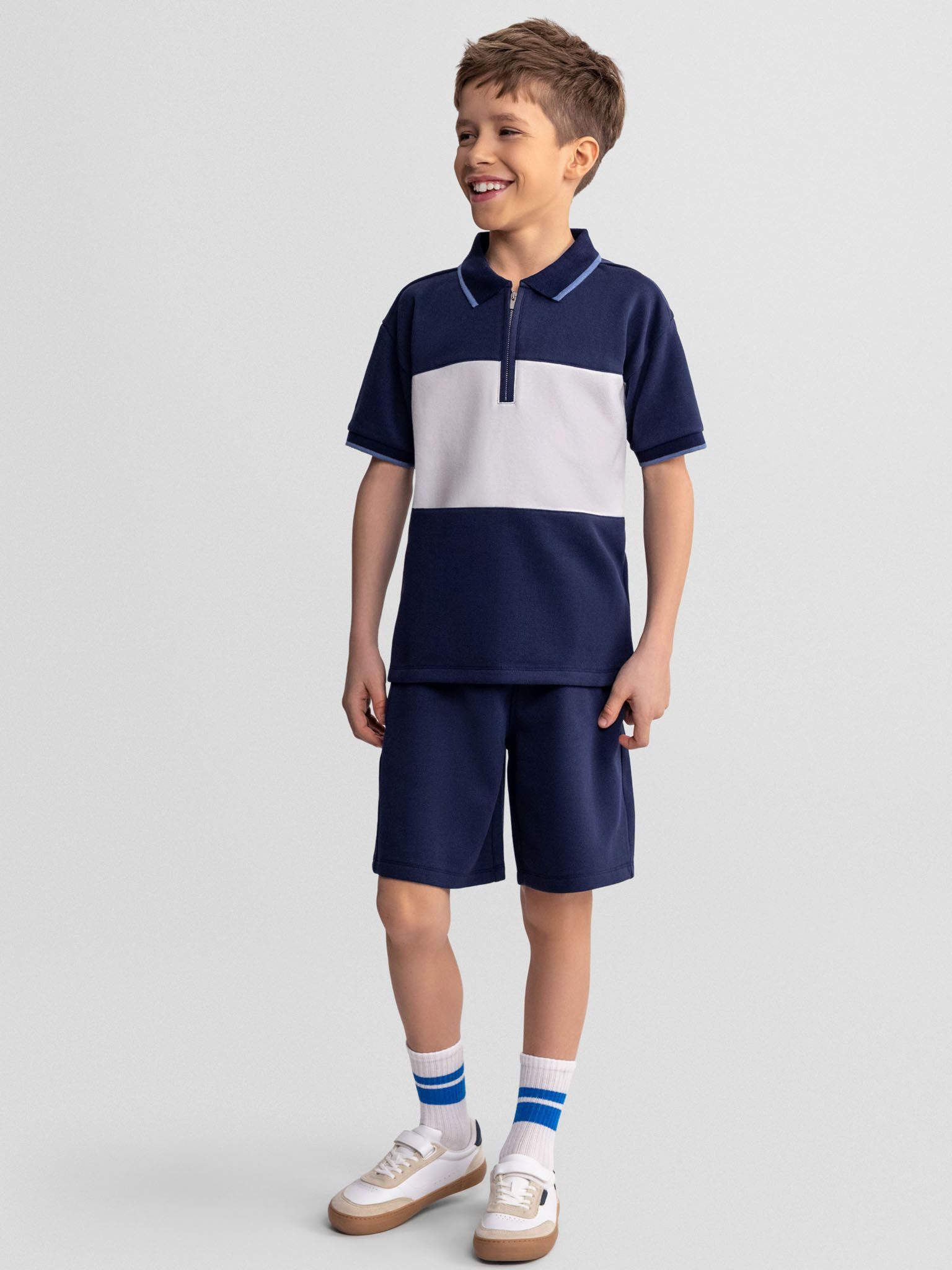 T-Shirt & Shorts