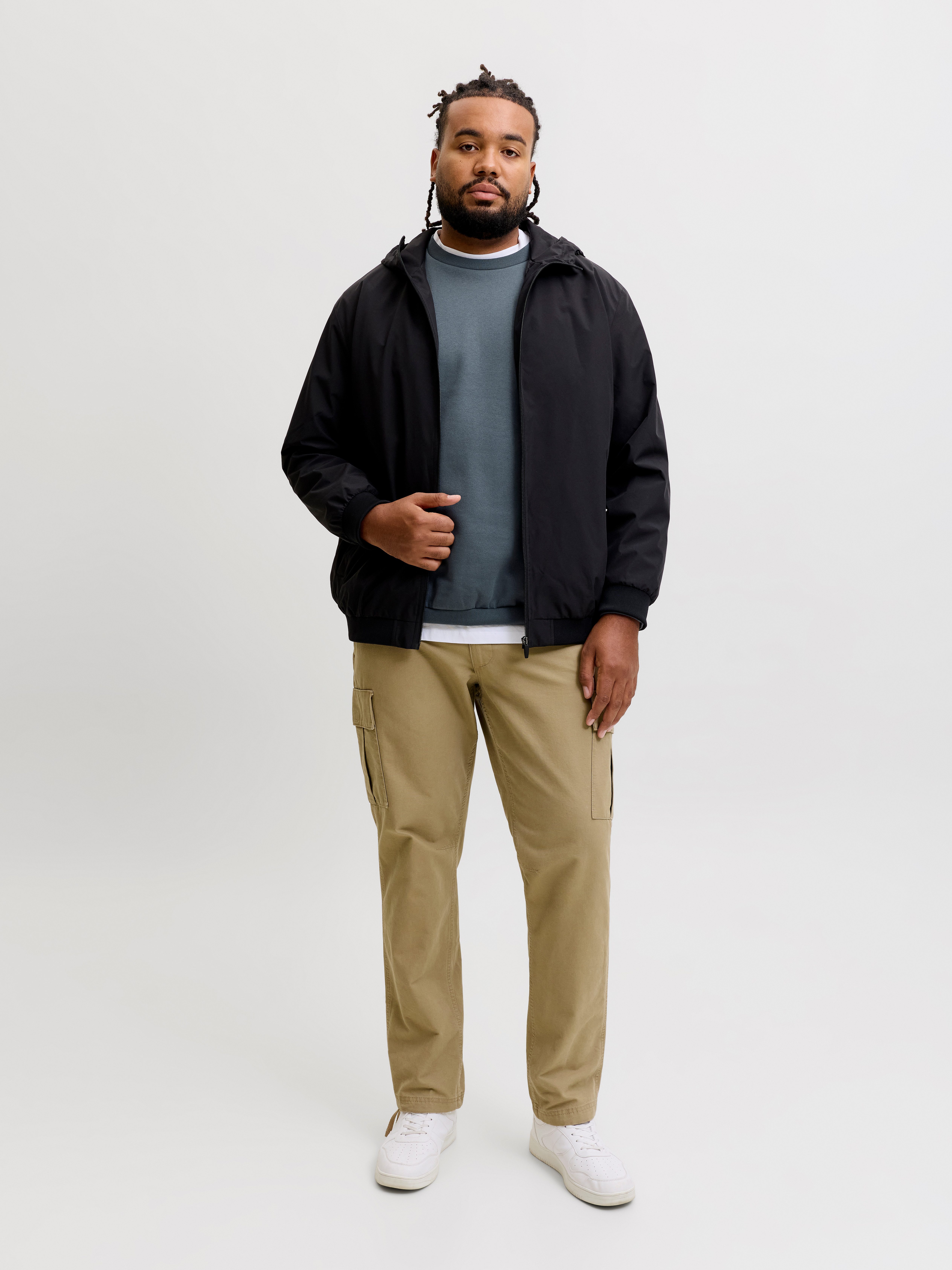 Jack & Jones PlusSize Sweatshirt JJEBRADLEY SWEAT CREW NOOS PLS mit Rippbündchen – Bild 4 von 5