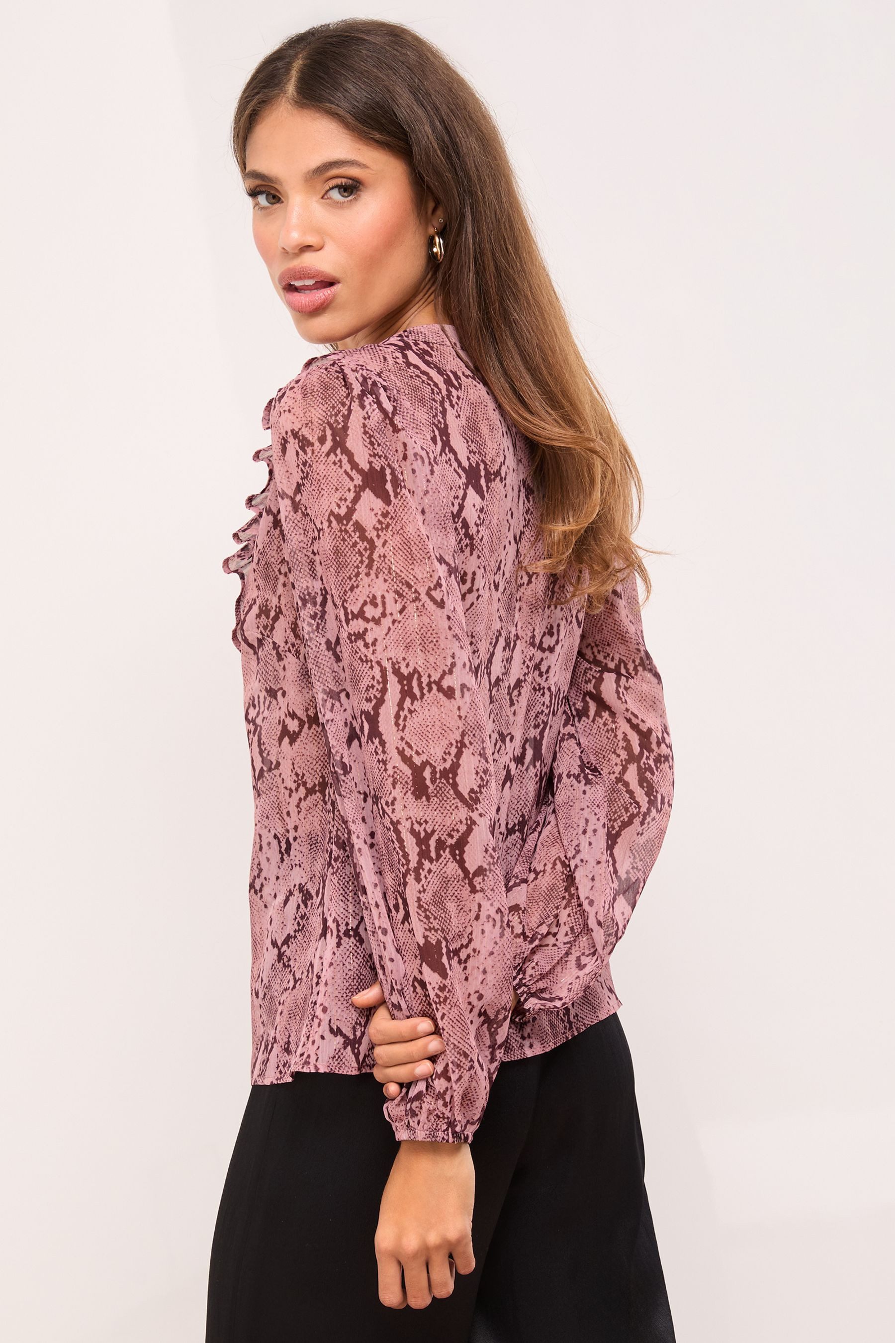 LIPSY Rüschenbluse Lipsy Rüschenbluse mit Bindedetail, Regular (1-tlg)