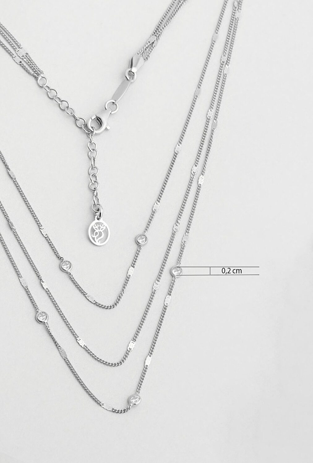 So CHIC... Kette mit Einhänger Italienisches Minimalistisches 18K Weißgold Dreifach-Halskette