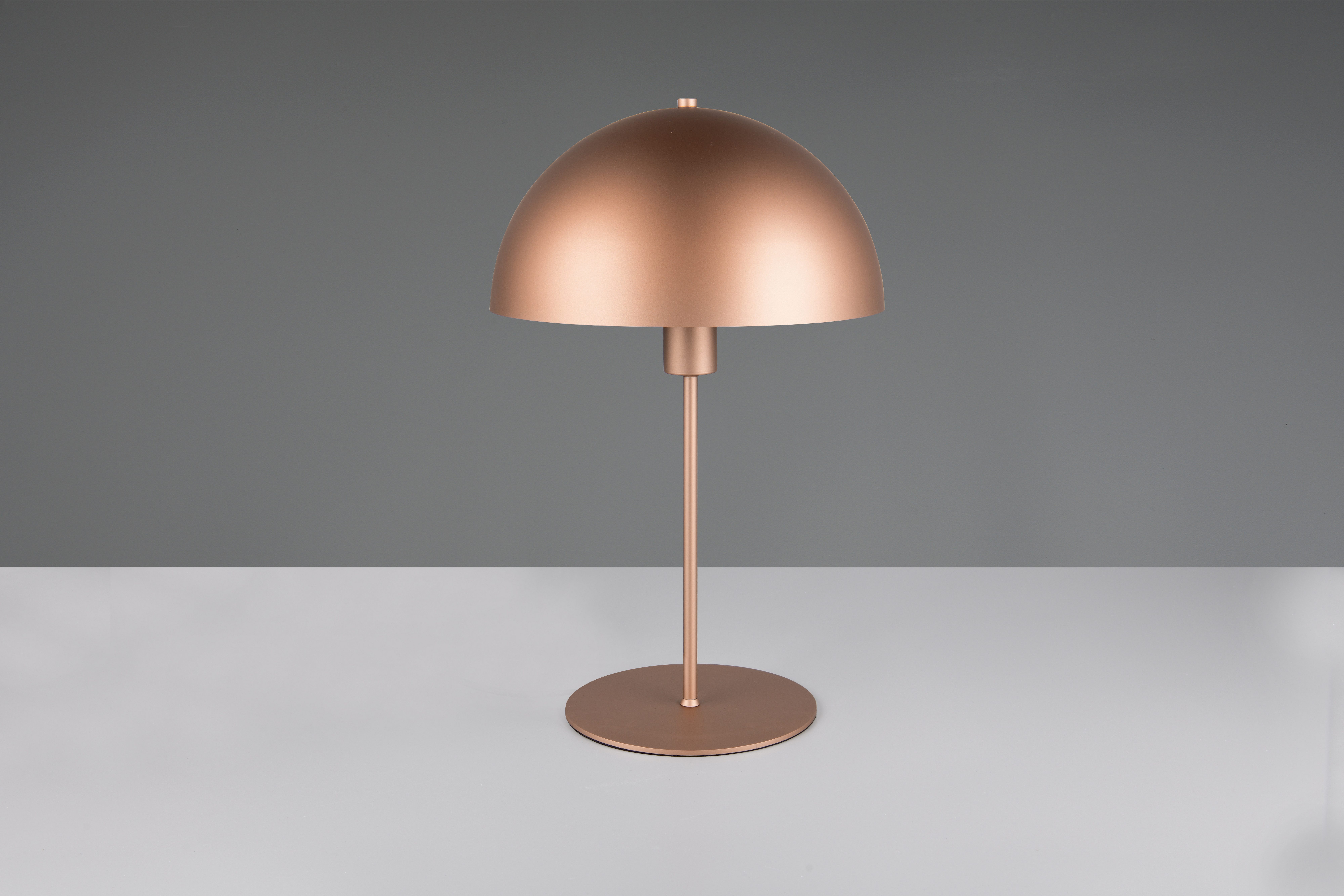 TRIO Leuchten Schreibtischlampe NOLA, exkl. 1x E27 max 40W, Tischlampe mit Schnurschalter Höhe 45cm, Ein-/Ausschalter, Leuchtmittel wechselbar, warmweiß - kaltweiß, Ø 30cm, Nachttischlampe, 180cm Anschlusskabel, Leuchtmittel wechselbar