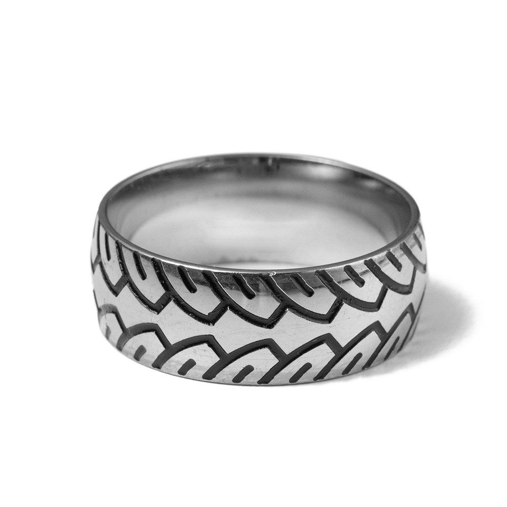 Firetti Fingerring Schmuck Geschenk Edelstahl Damenring Herrenring Autoreifen-Spur, Made in Germany