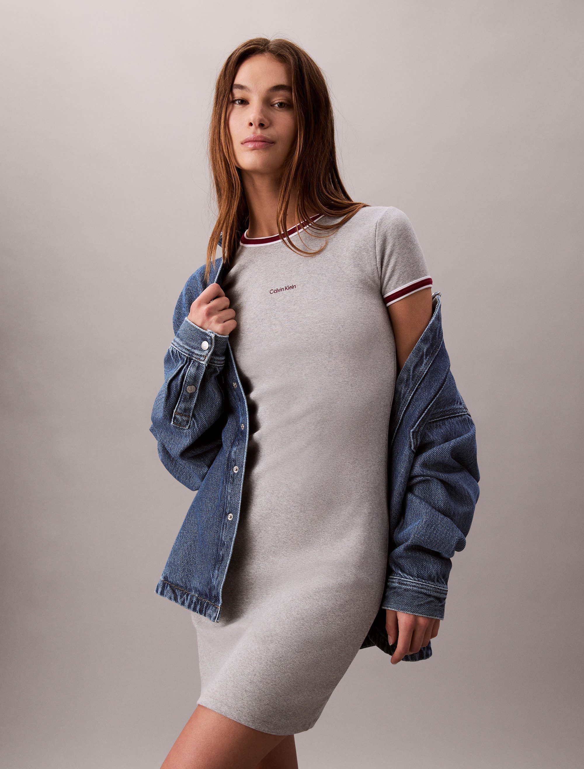 Calvin Klein Jeans Skaterkleid SS COLOR BLOCK COTTON RIB BABY T Mit Rundhalsausschnitt, regular fit