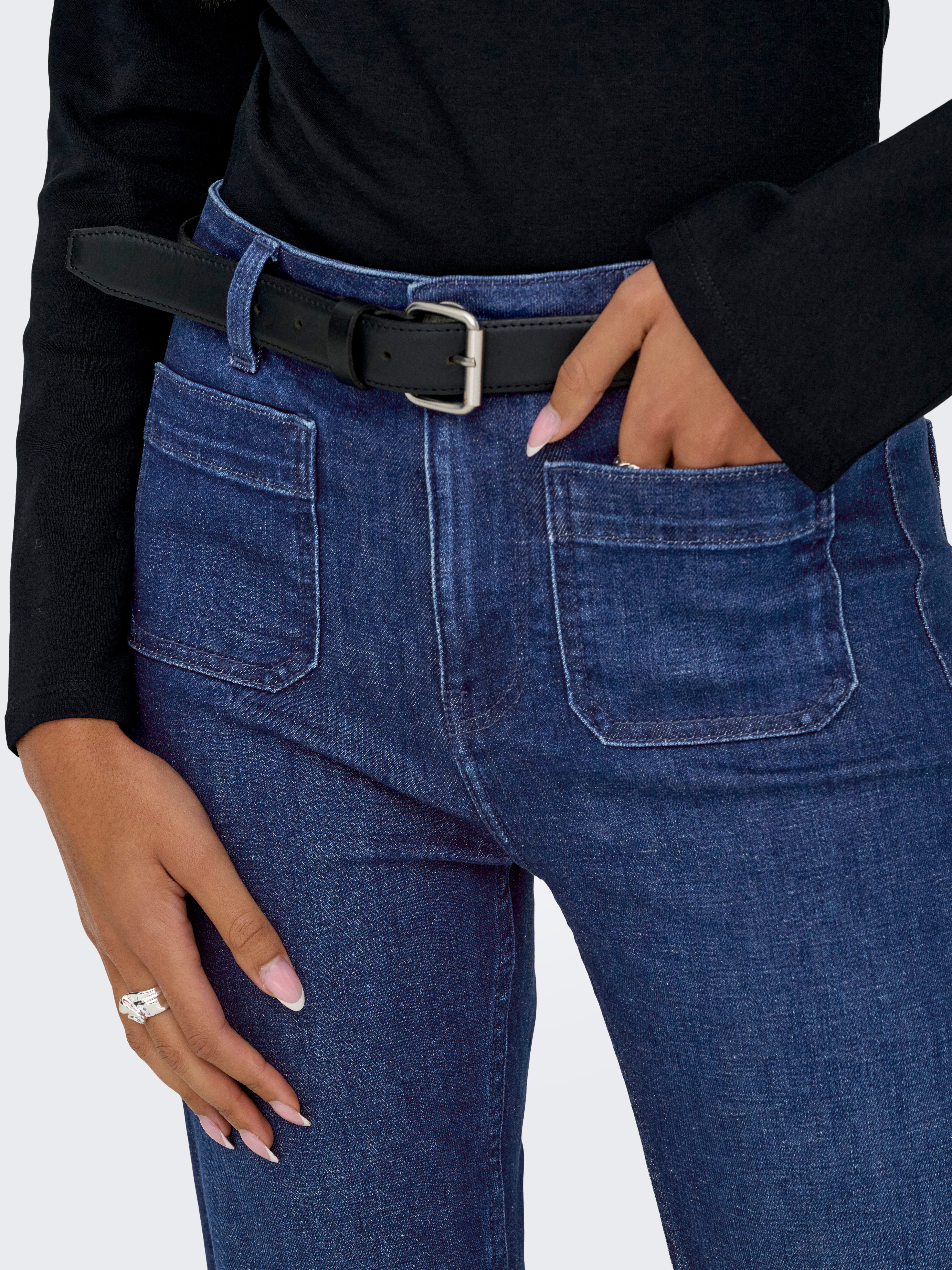 ONLY Bootcut-Jeans ONLMADISON HW POCKET FL DNM GEN533 NOOS hohe Leibhöhe, aufgesetzte Eingrifftaschen, ausgestellte Beinform