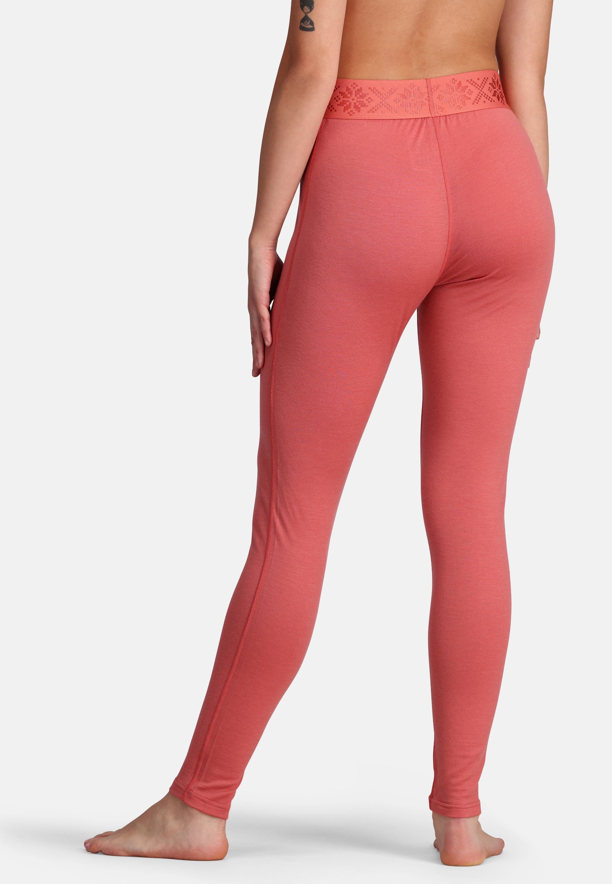 Kari Traa Stoffhose Lucie mit praktischen Einsätzen am Innenbein