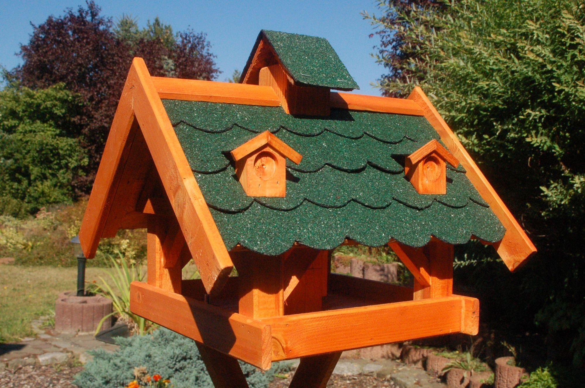 Vogelhaus XXL Futterhaus Vogelhaus mit Bitumenschindeln versch. Dachfarben