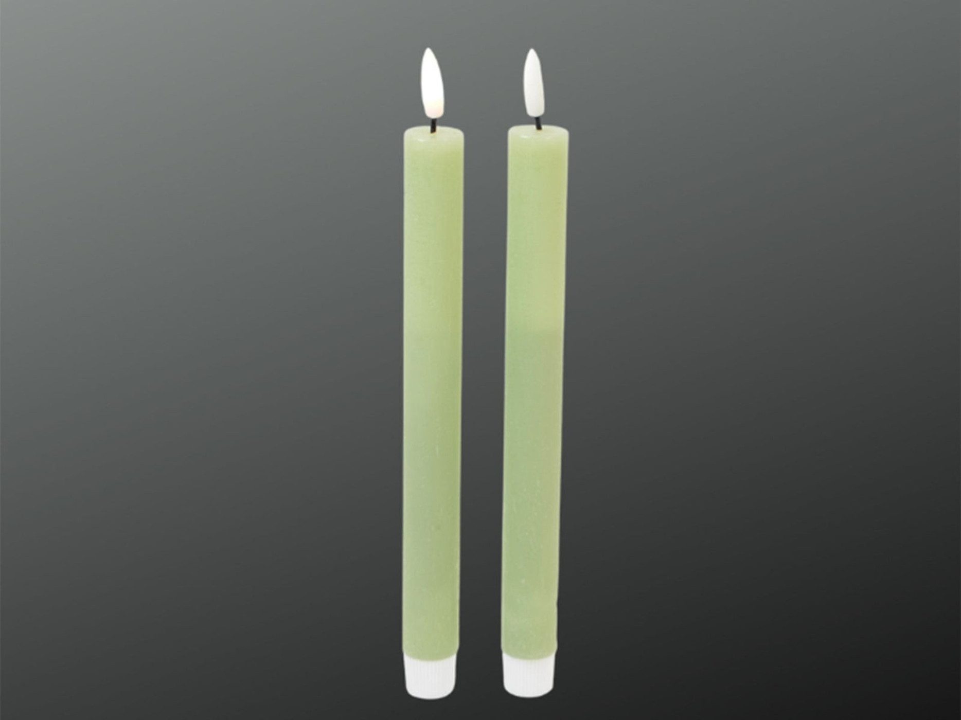 finehomegarden Spitzkerze LED-Kerze Spitzkerze LED Stabkerze Set/2 hellgrün Ø2,2cm H24cm on/off (Set, 2-tlg), Schalter Tafelkerze Dinner Dekoration