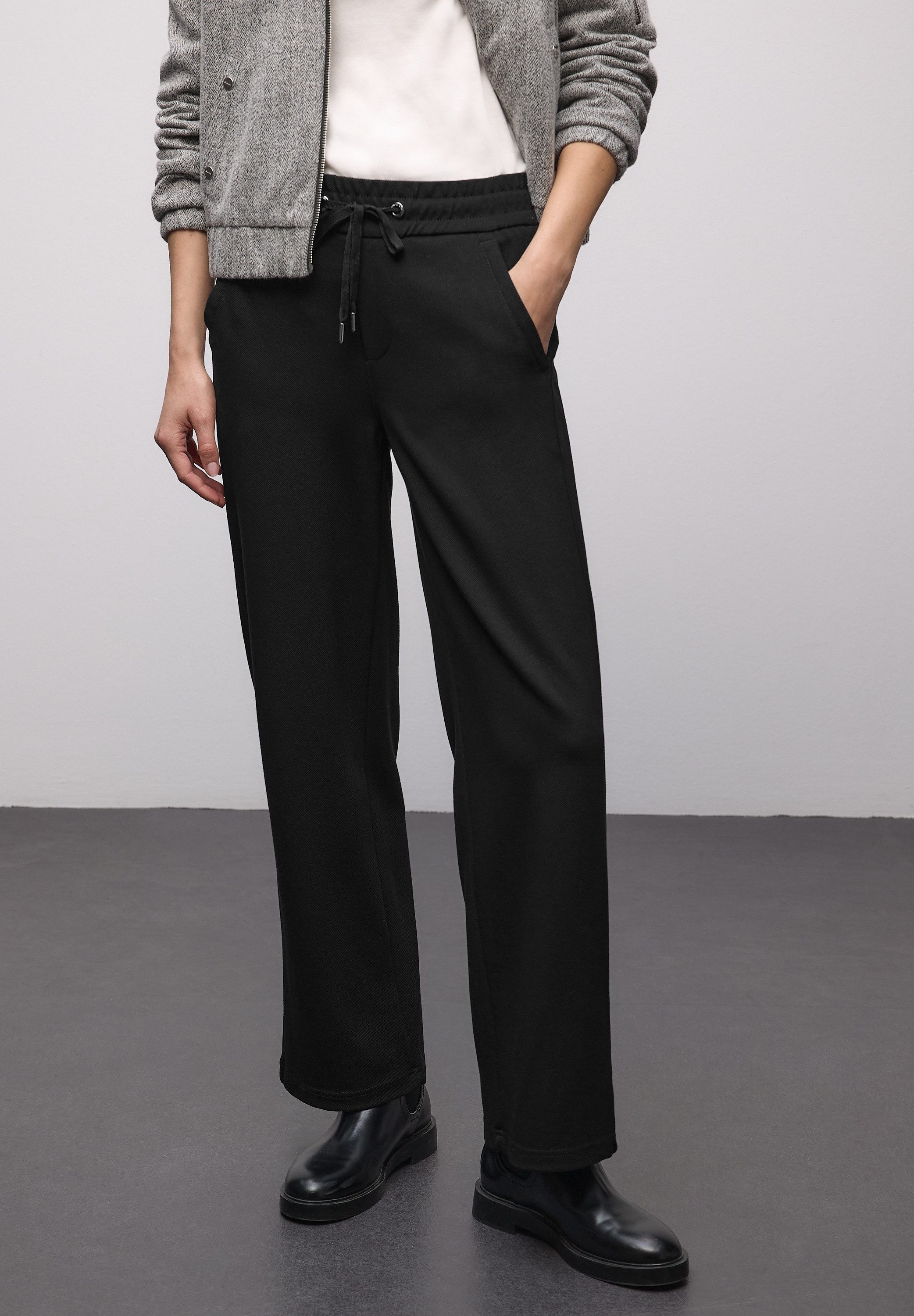 STREET ONE Stoffhose mit Tape-Details günstig online kaufen