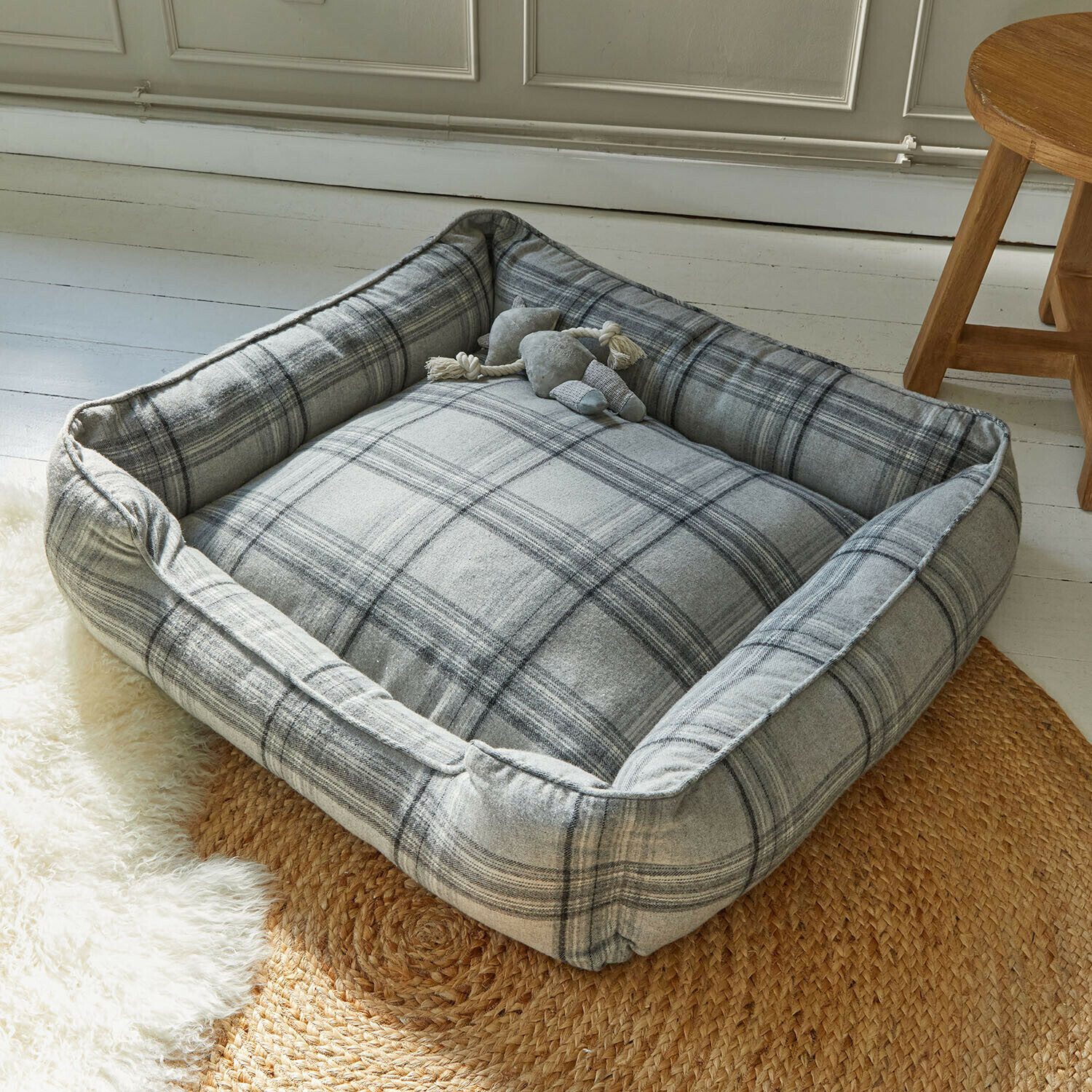 Mirabeau Hundebett Haustierbett Creswyn grau/kariert