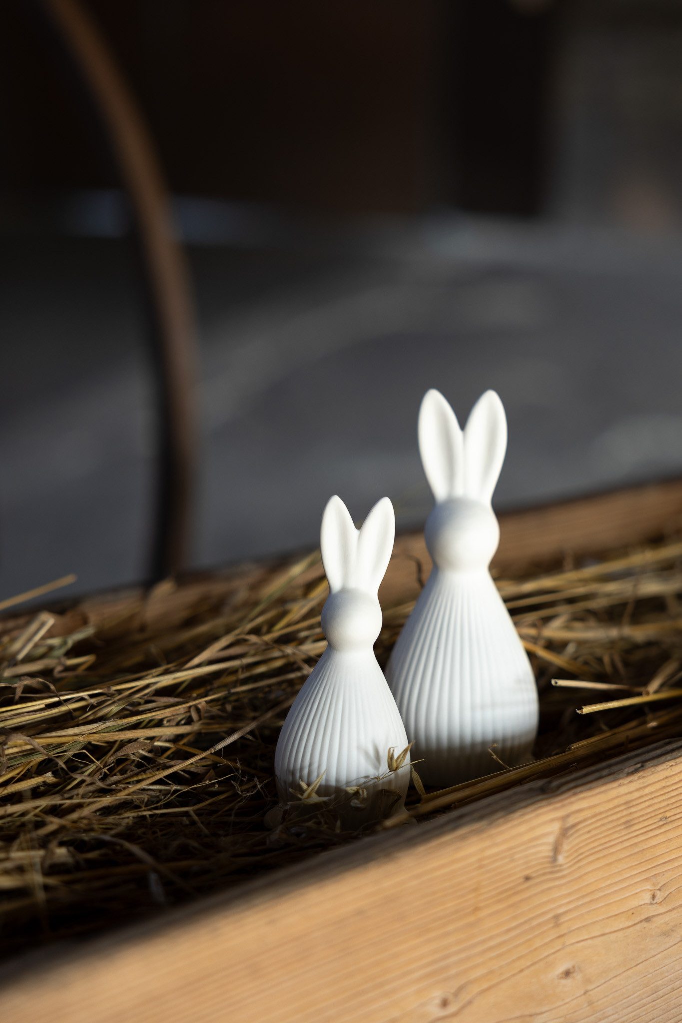 Storefactory Osterfigur Oster-Hase »Selma« weiß matt, Dekofigur aus Keramik, Skandi-Stil