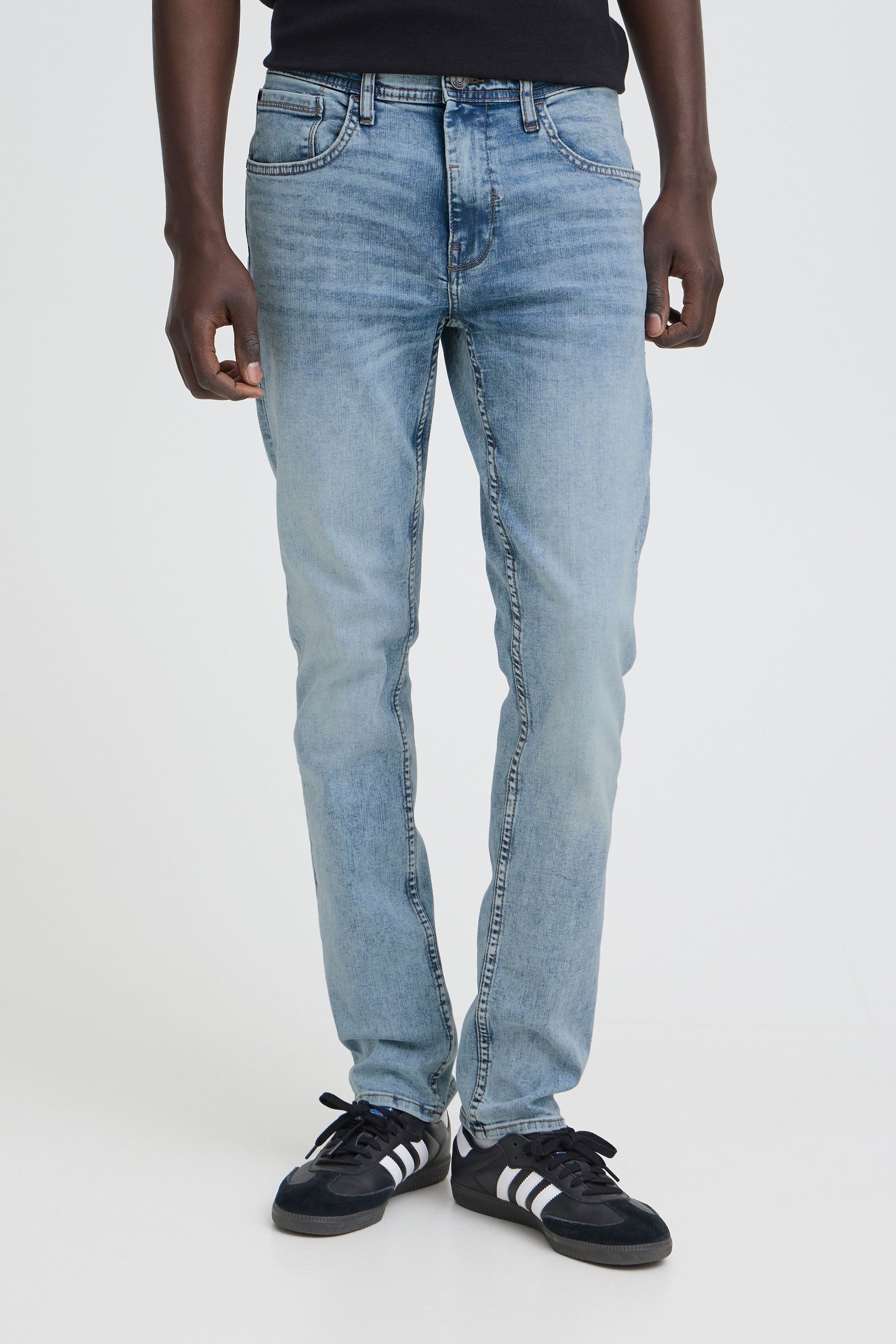 Blend 5-Pocket-Jeans BHJet Modische Slim-Fit-Jeans mit niedriger Bundhöhe und schmalem Bein. € 64,99