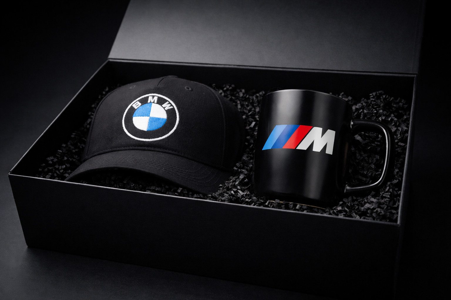 BMW Baseball Cap BMW M Motorsport Geschenkset Geschenkbox M Tasse Mütze Kappe (1-St)
