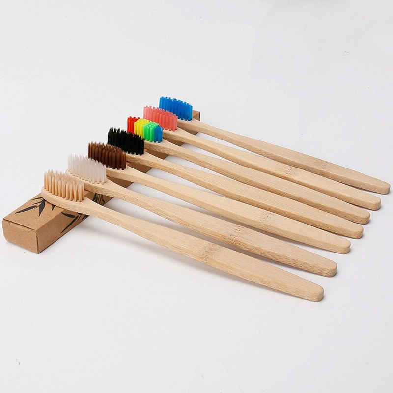 Malantis Zahnbürste aus nachhaltigem Bambus - Mittelweiche Borsten - in fünf Farben, Bambus
