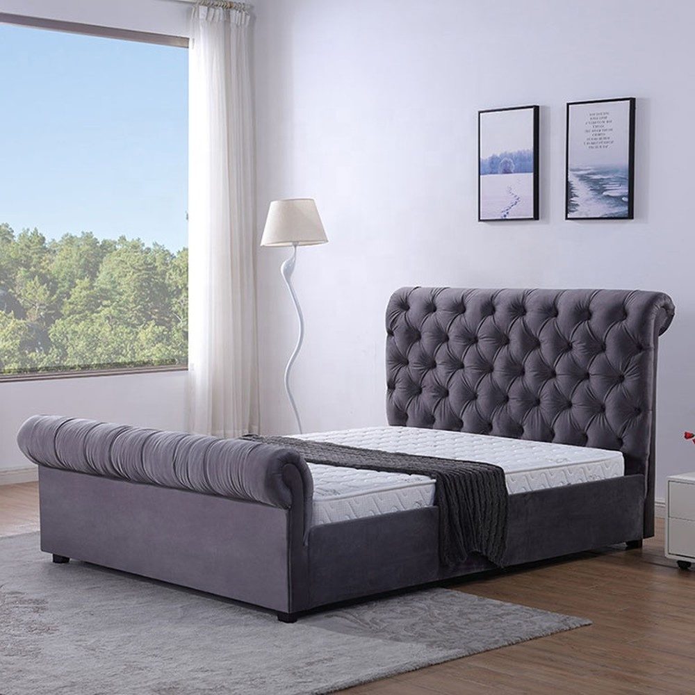 Polsterbett Samt-Polsterbett im Chesterfield-Stil aus Textil-Leder