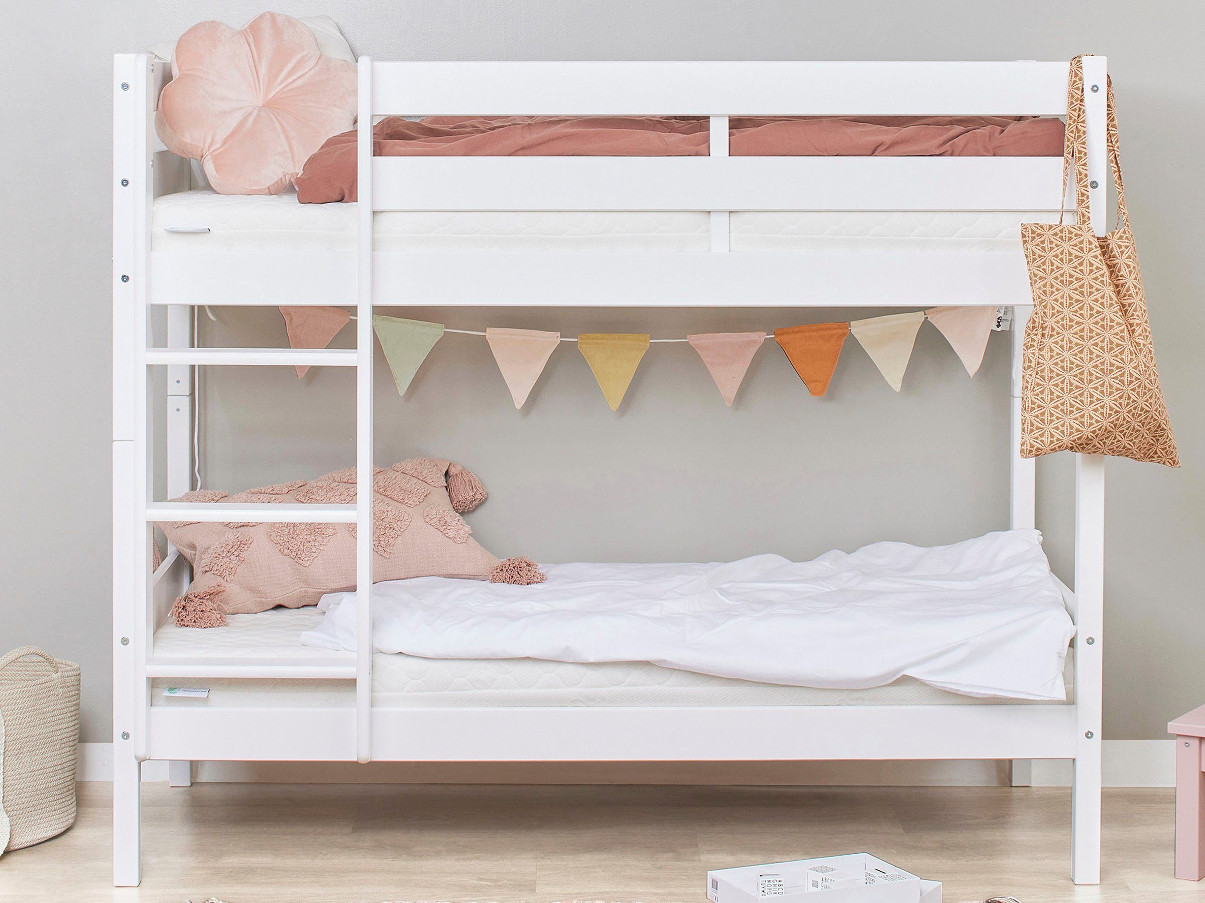 Hoppekids Etagenbett ECO Comfort Kinderbett 90x200 oder 70x160 aus Massivholz in 4 Farben, TÜV, FSC und Nordisches Umweltzeichen – wahlweise mit Matratzen