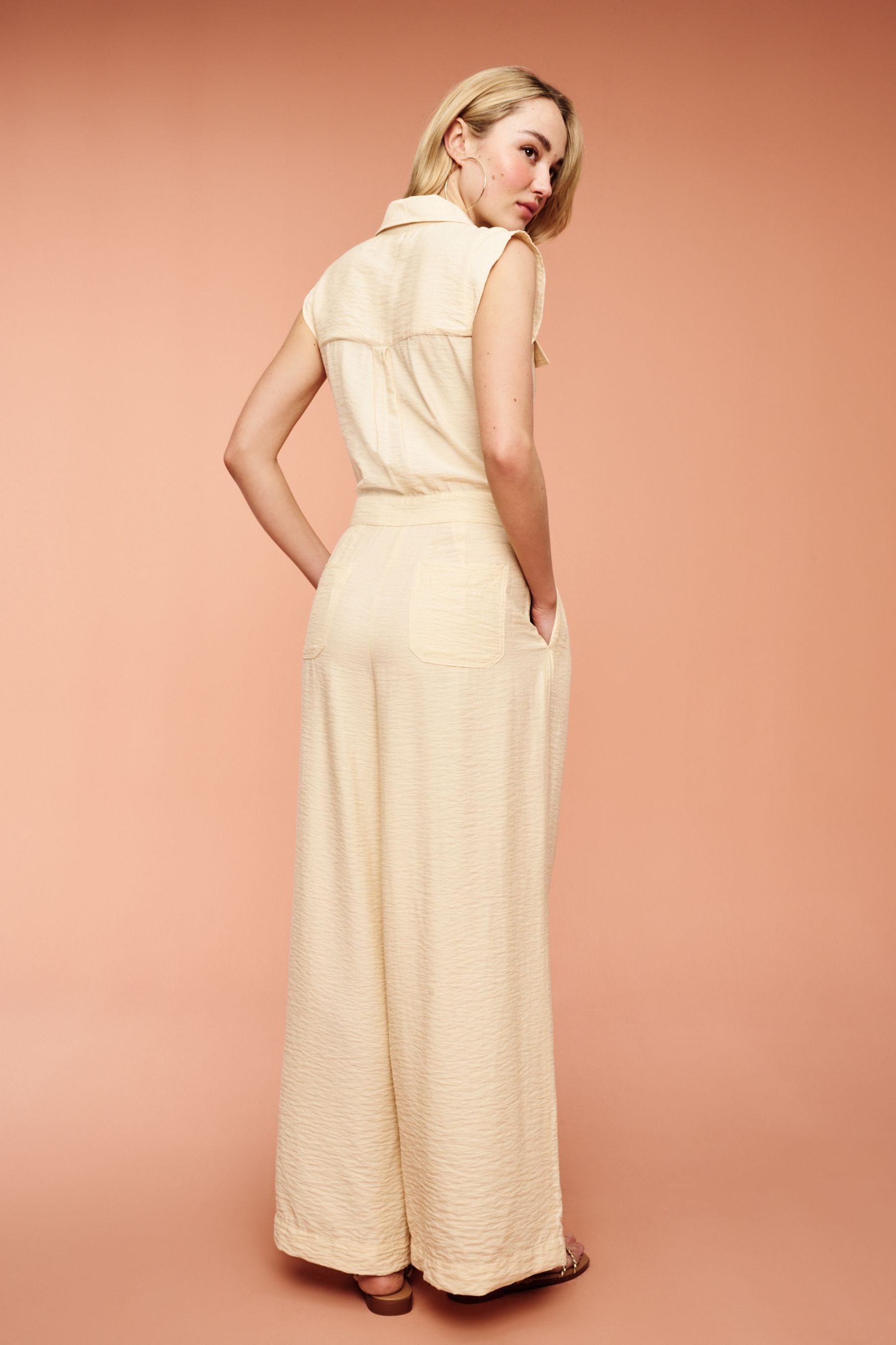Next Jumpsuit Strukturierter Jumpsuit, Petite (1-tlg) günstig online kaufen