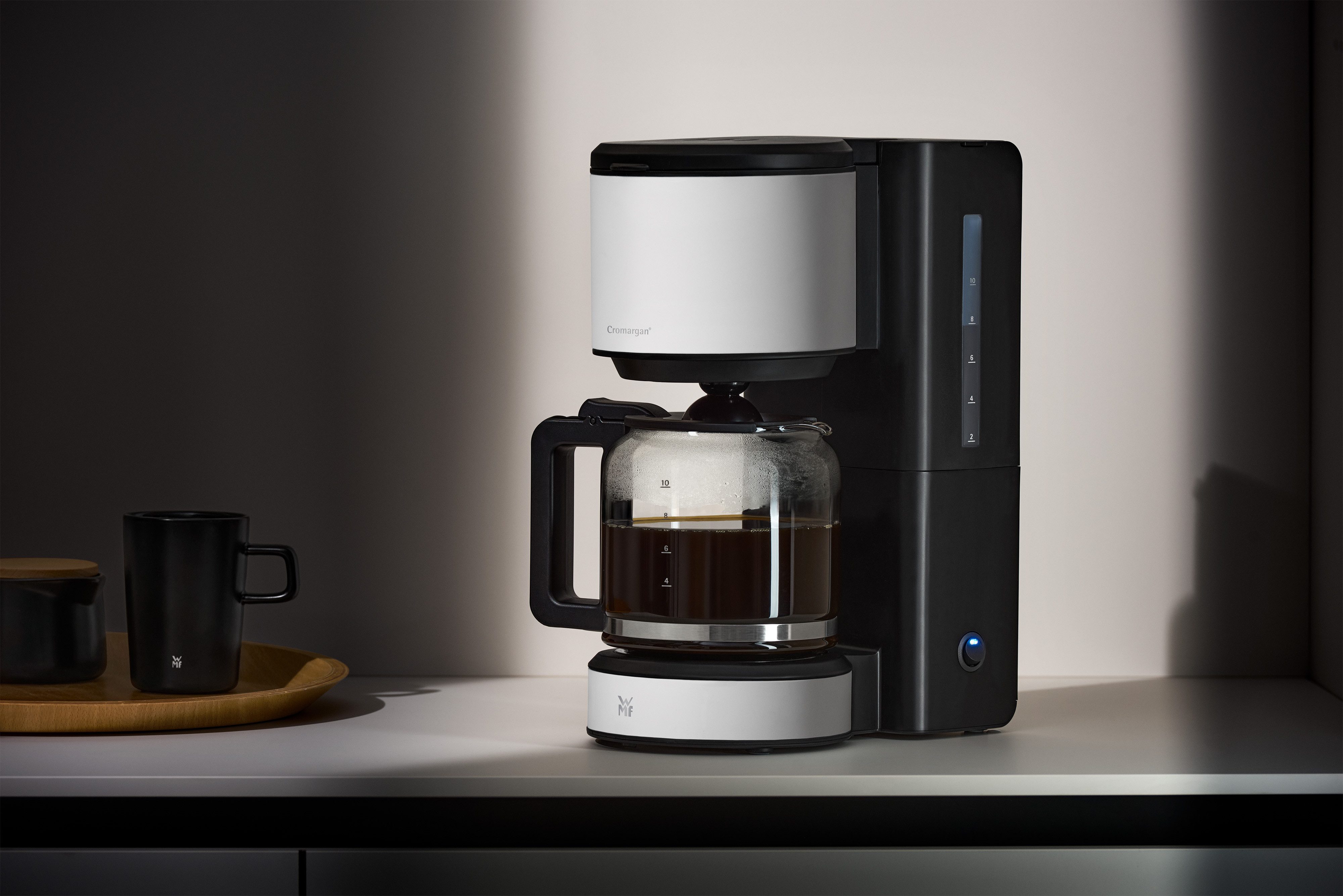 WMF Filterkaffeemaschine Stelio Paper White, 1,25l Kaffeekanne, Papierfilter 1x4, 10 Tassen, Warmhaltefunktion, Abschaltautomatik, Cromargan, 1000 Watt